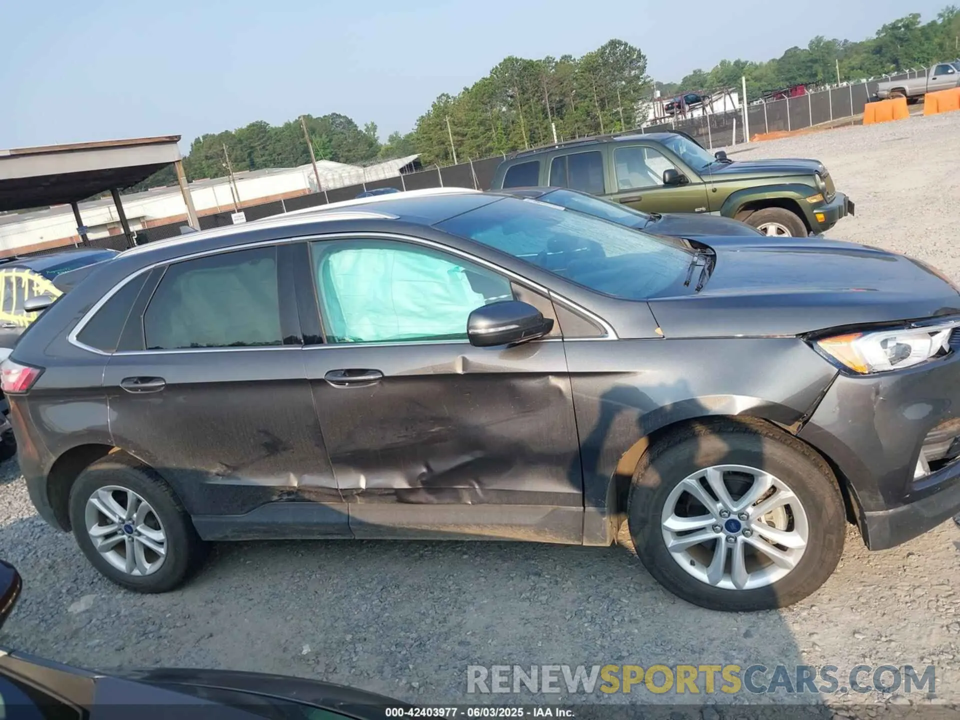 13 Photograph of a damaged car 2FMPK3J99KBB66747 FORD EDGE 2019