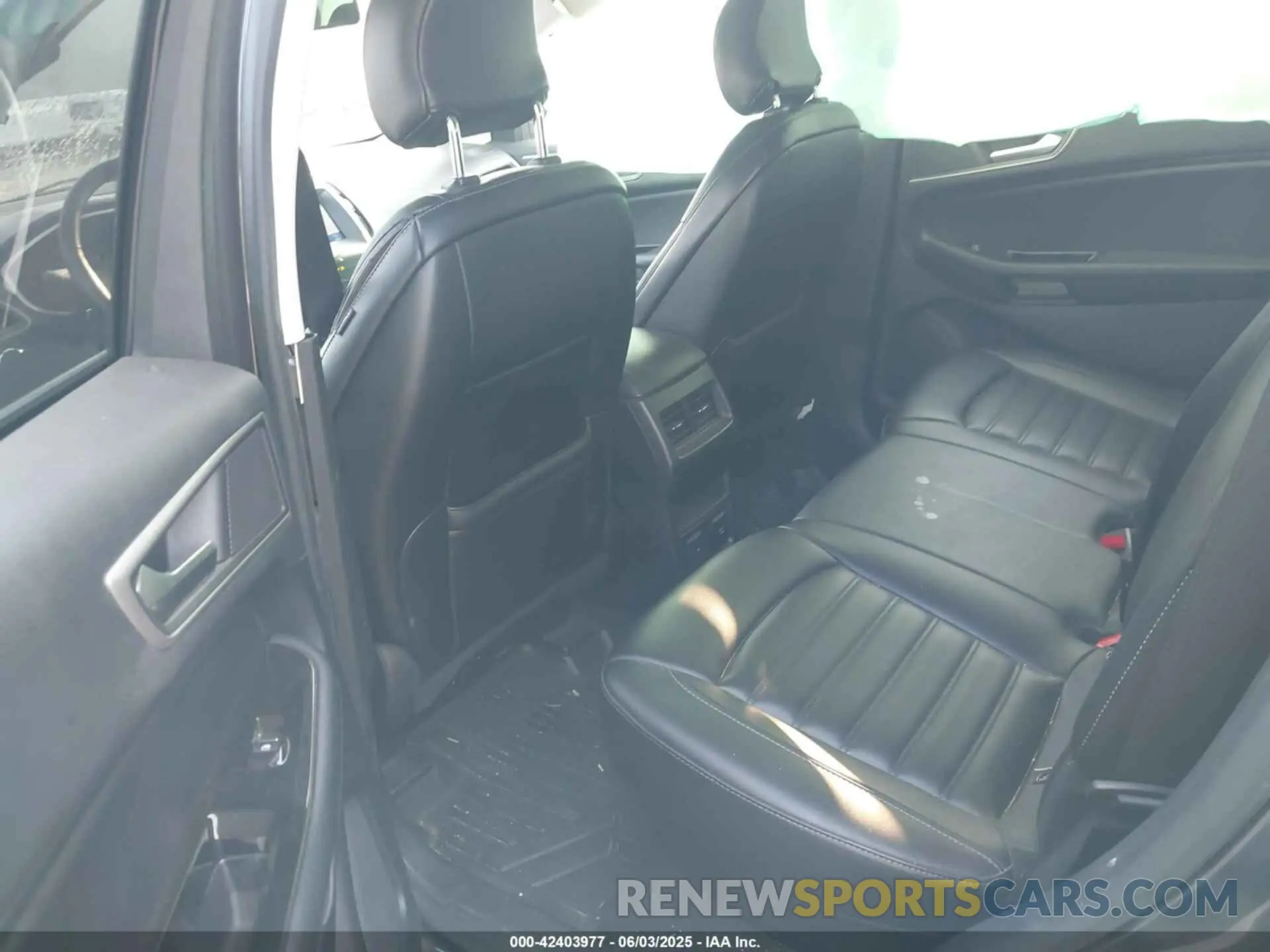 8 Photograph of a damaged car 2FMPK3J99KBB66747 FORD EDGE 2019