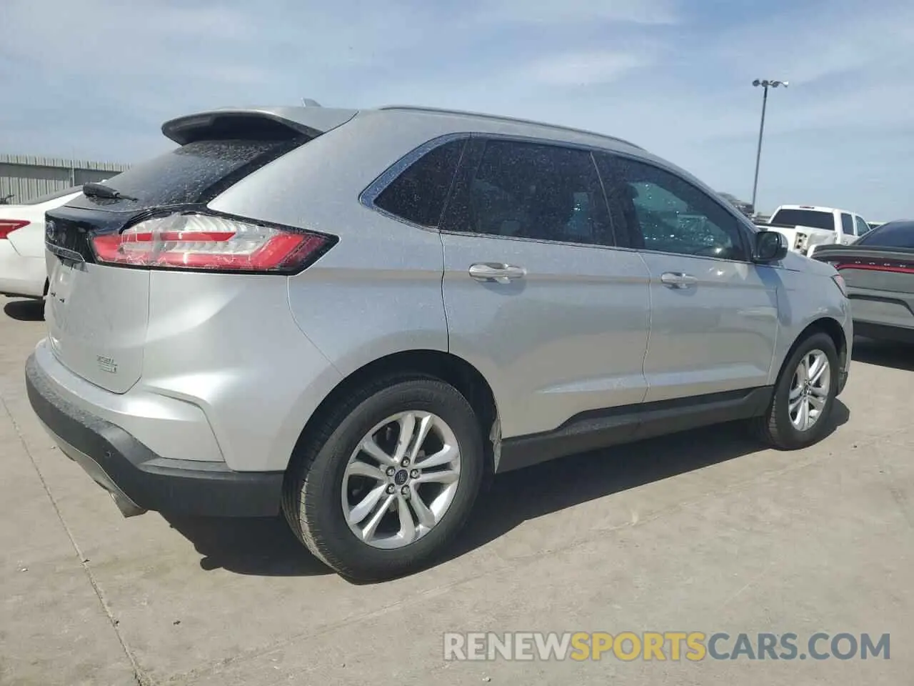 3 Photograph of a damaged car 2FMPK3J9XKBC26681 FORD EDGE 2019