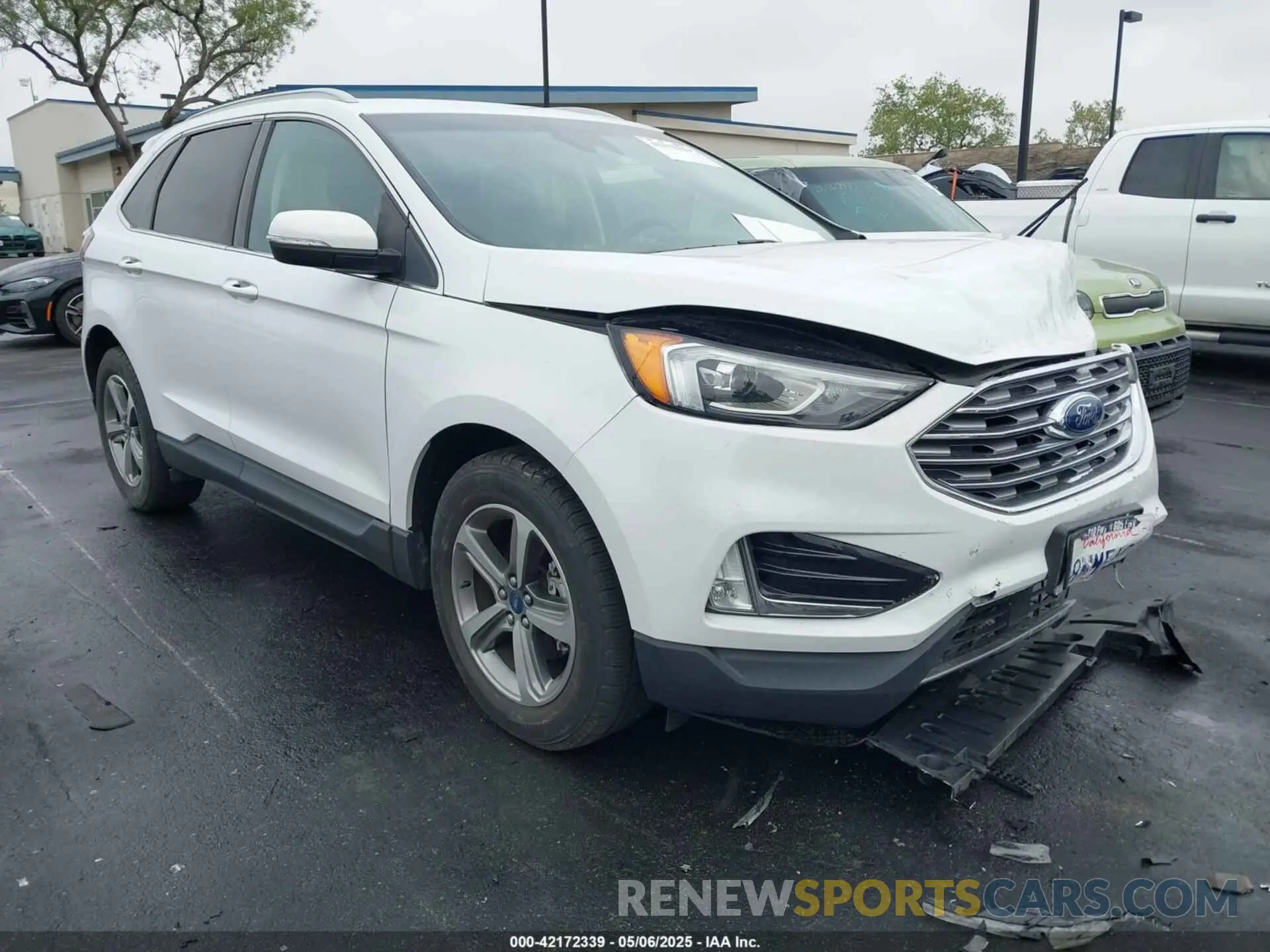 1 Photograph of a damaged car 2FMPK3J9XKBC63200 FORD EDGE 2019