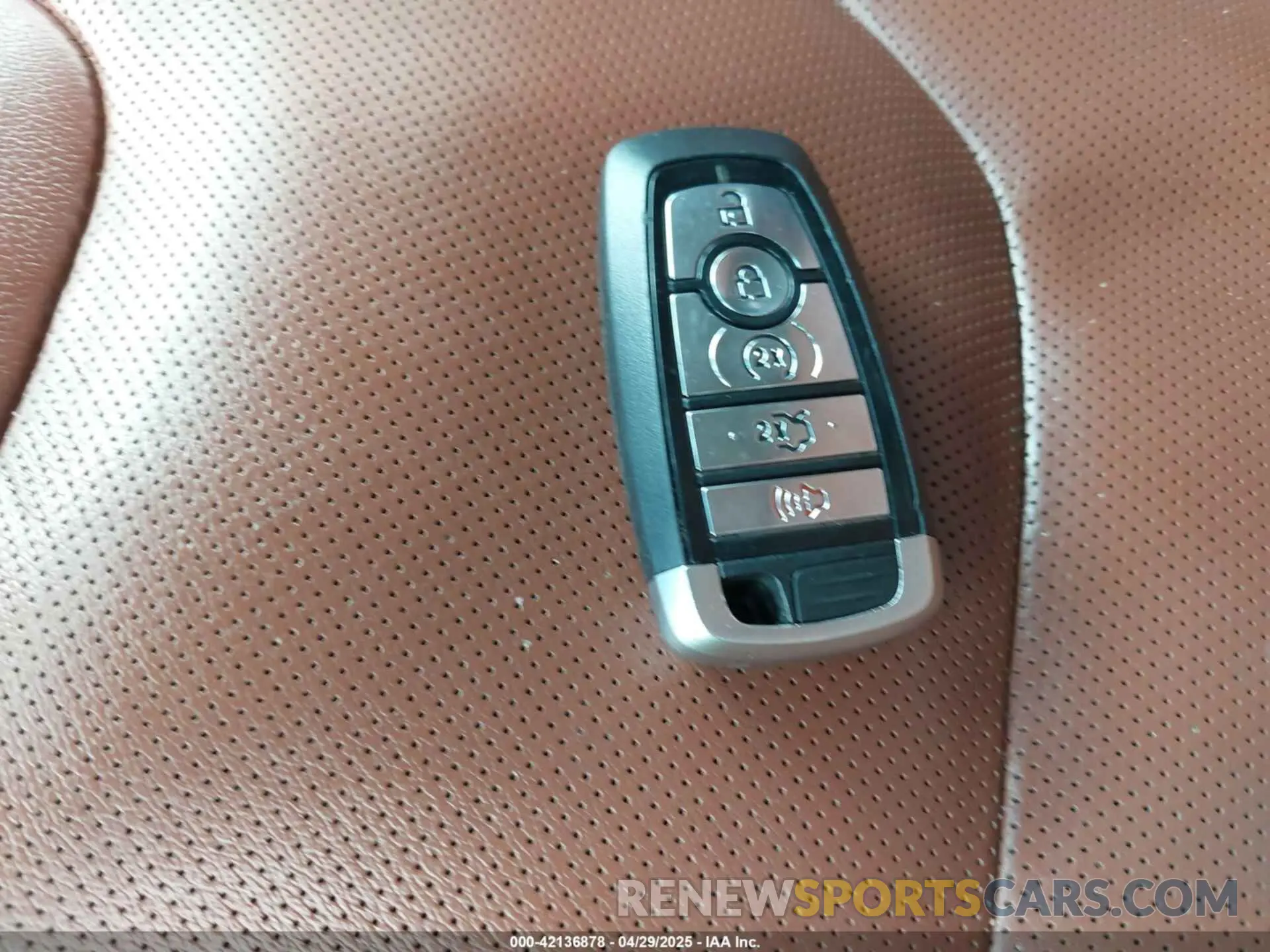 11 Photograph of a damaged car 2FMPK3K91KBB14379 FORD EDGE 2019