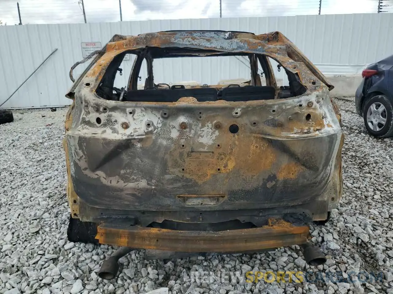 6 Photograph of a damaged car 2FMPK3K91KBB47852 FORD EDGE 2019