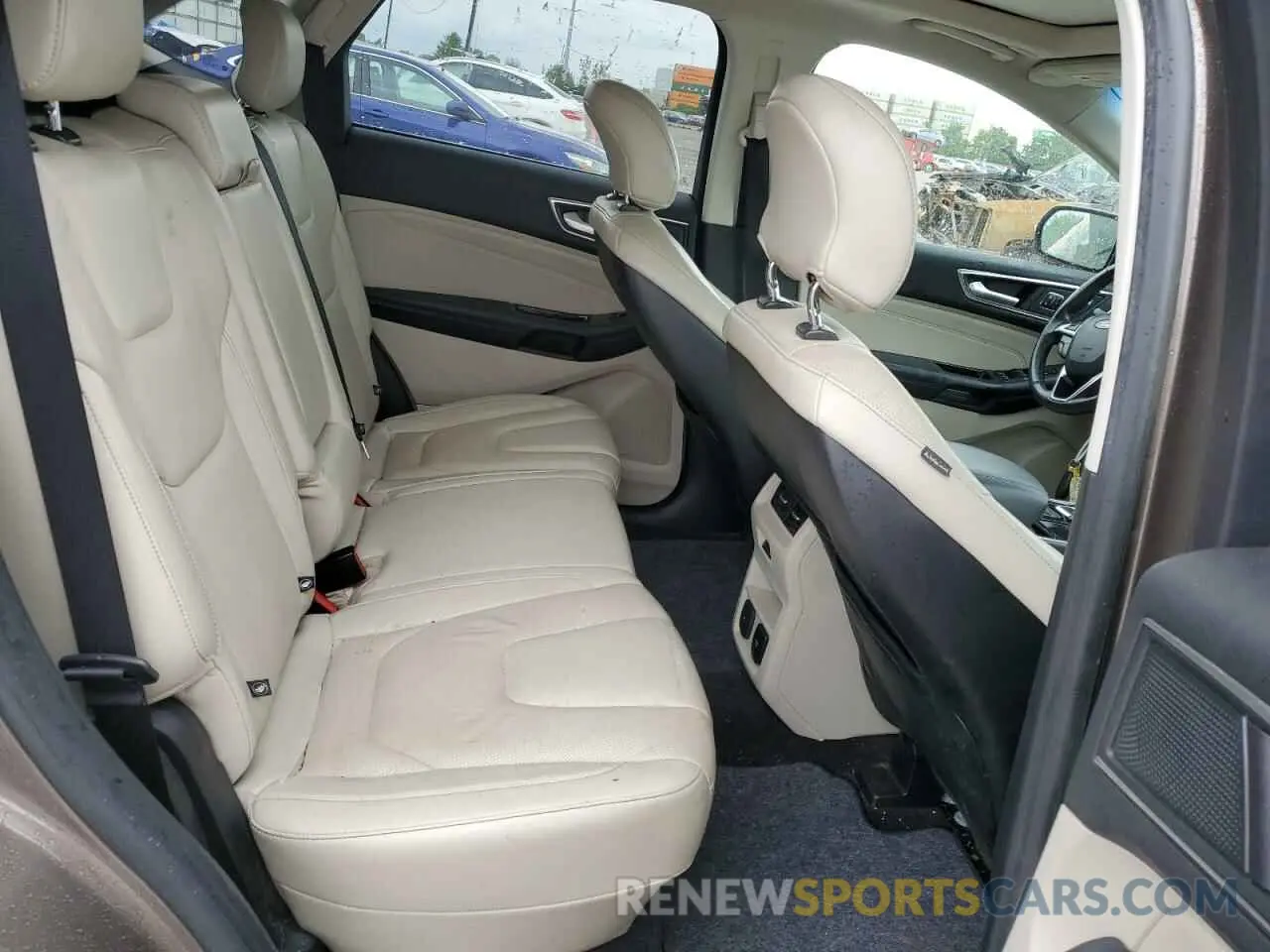 11 Photograph of a damaged car 2FMPK3K92KBB81704 FORD EDGE 2019
