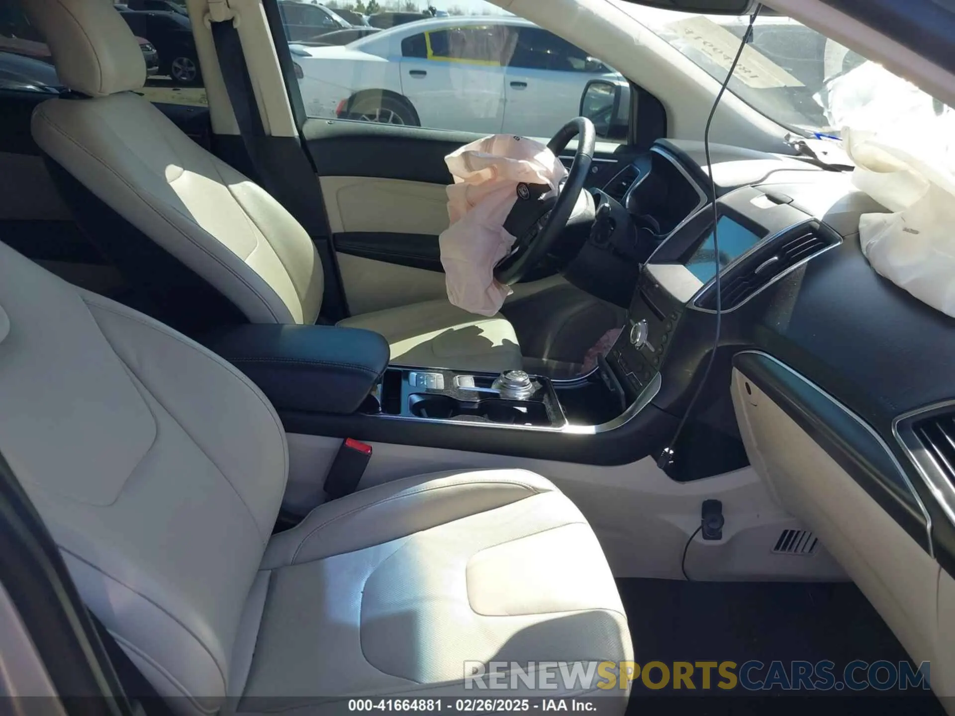 5 Photograph of a damaged car 2FMPK3K92KBC37317 FORD EDGE 2019