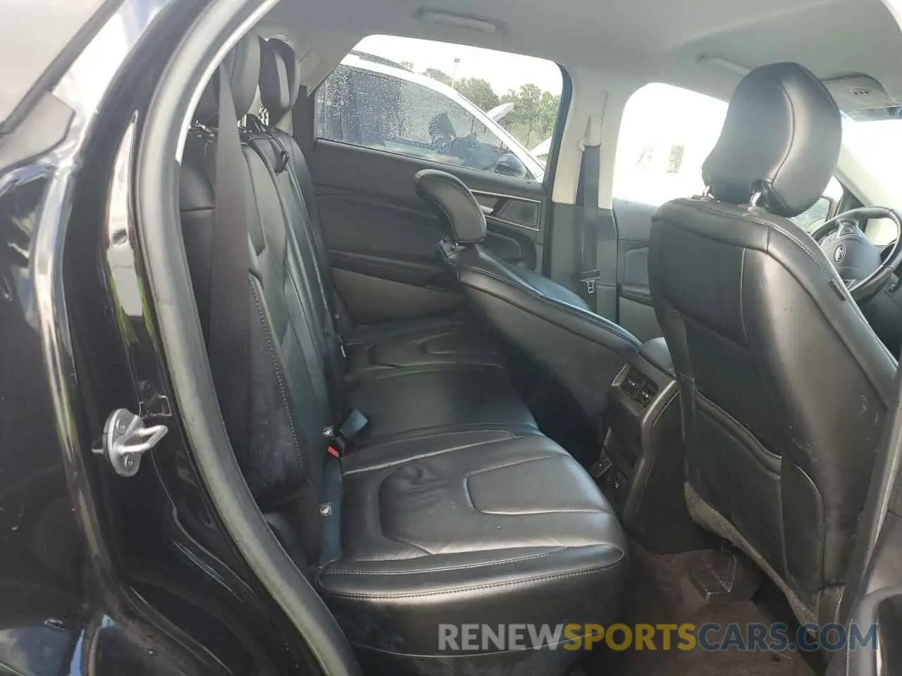 11 Photograph of a damaged car 2FMPK3K93KBB62482 FORD EDGE 2019