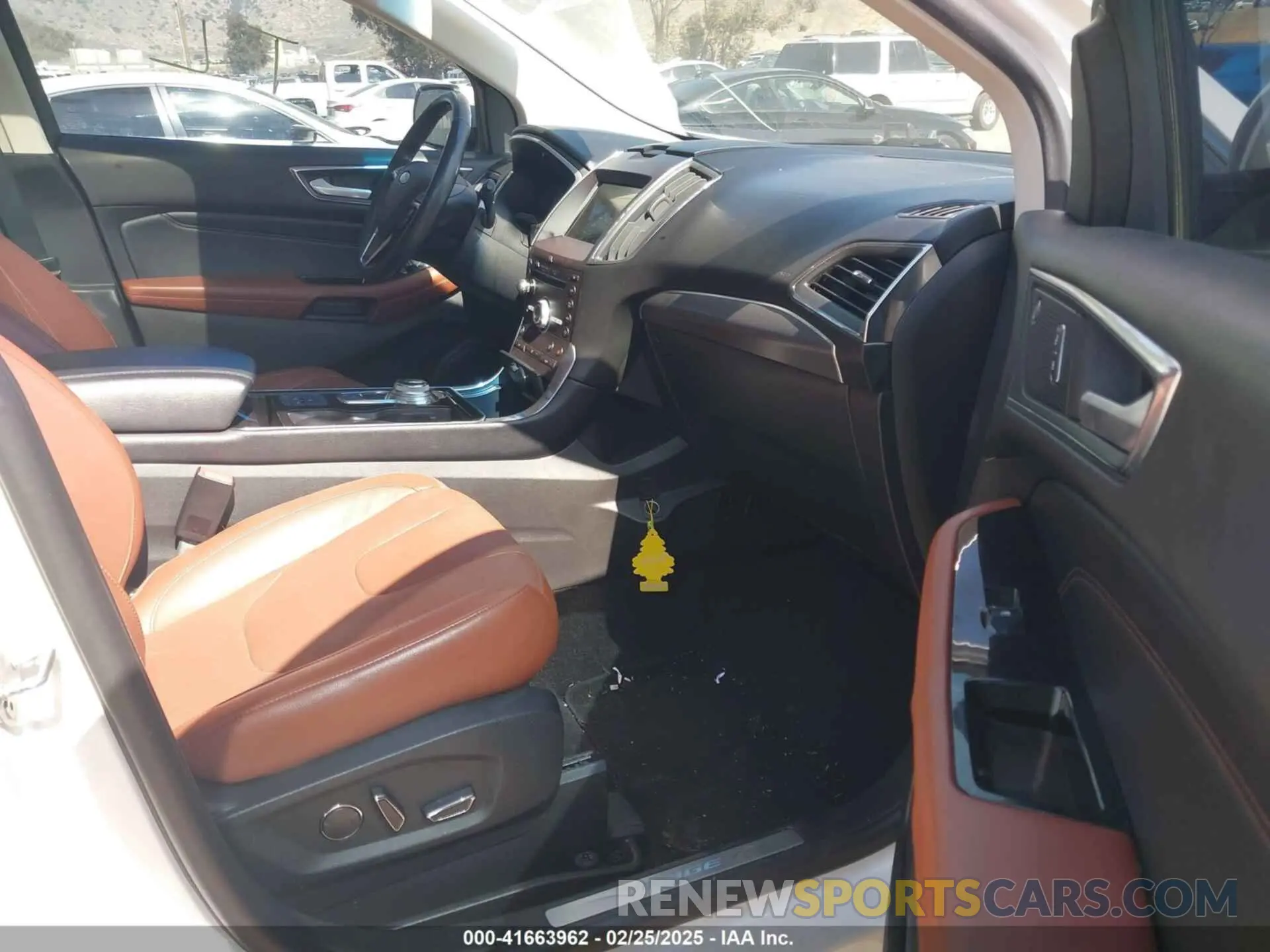 5 Photograph of a damaged car 2FMPK3K94KBB32715 FORD EDGE 2019
