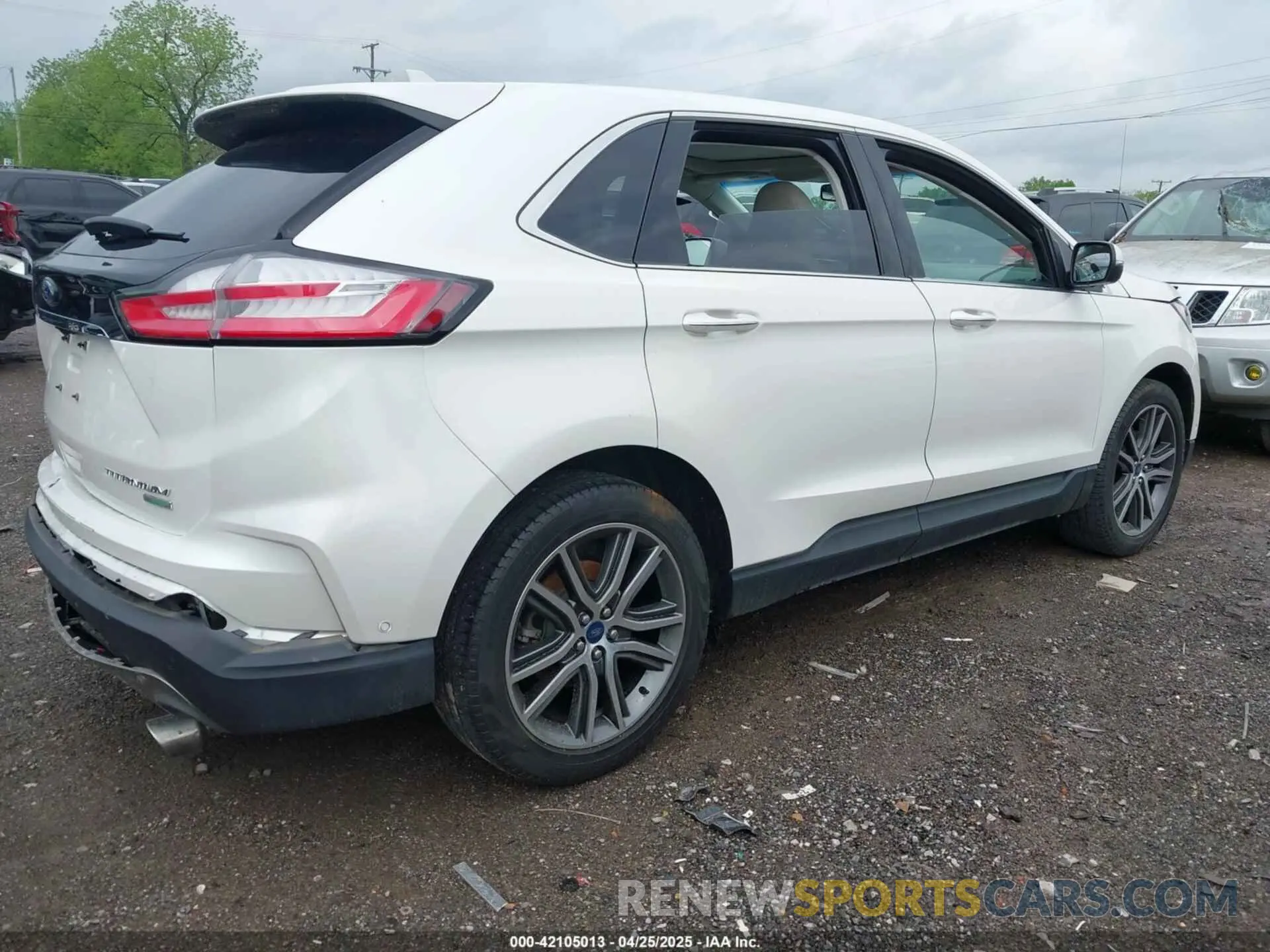 4 Photograph of a damaged car 2FMPK3K94KBB49918 FORD EDGE 2019