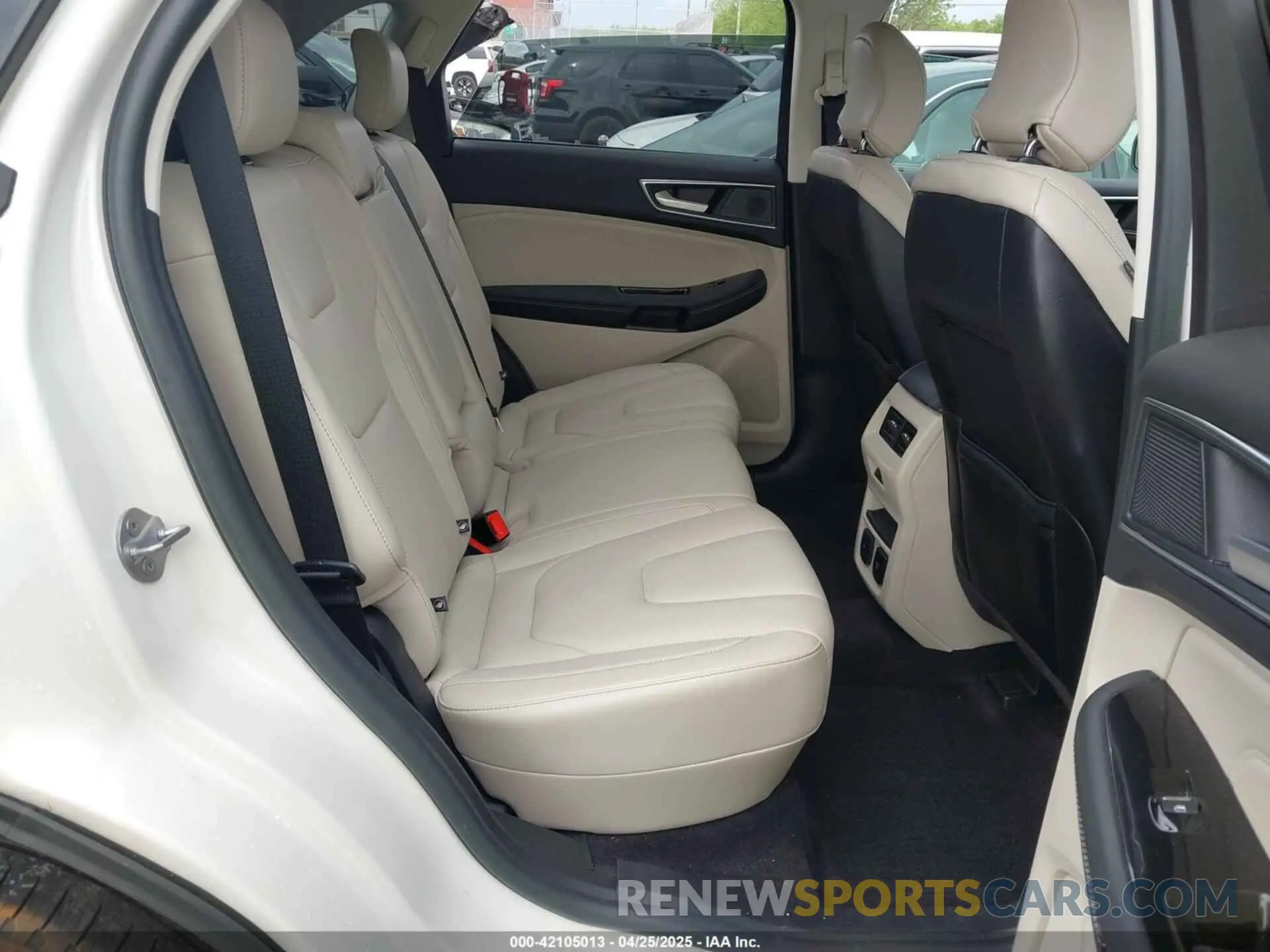 8 Photograph of a damaged car 2FMPK3K94KBB49918 FORD EDGE 2019