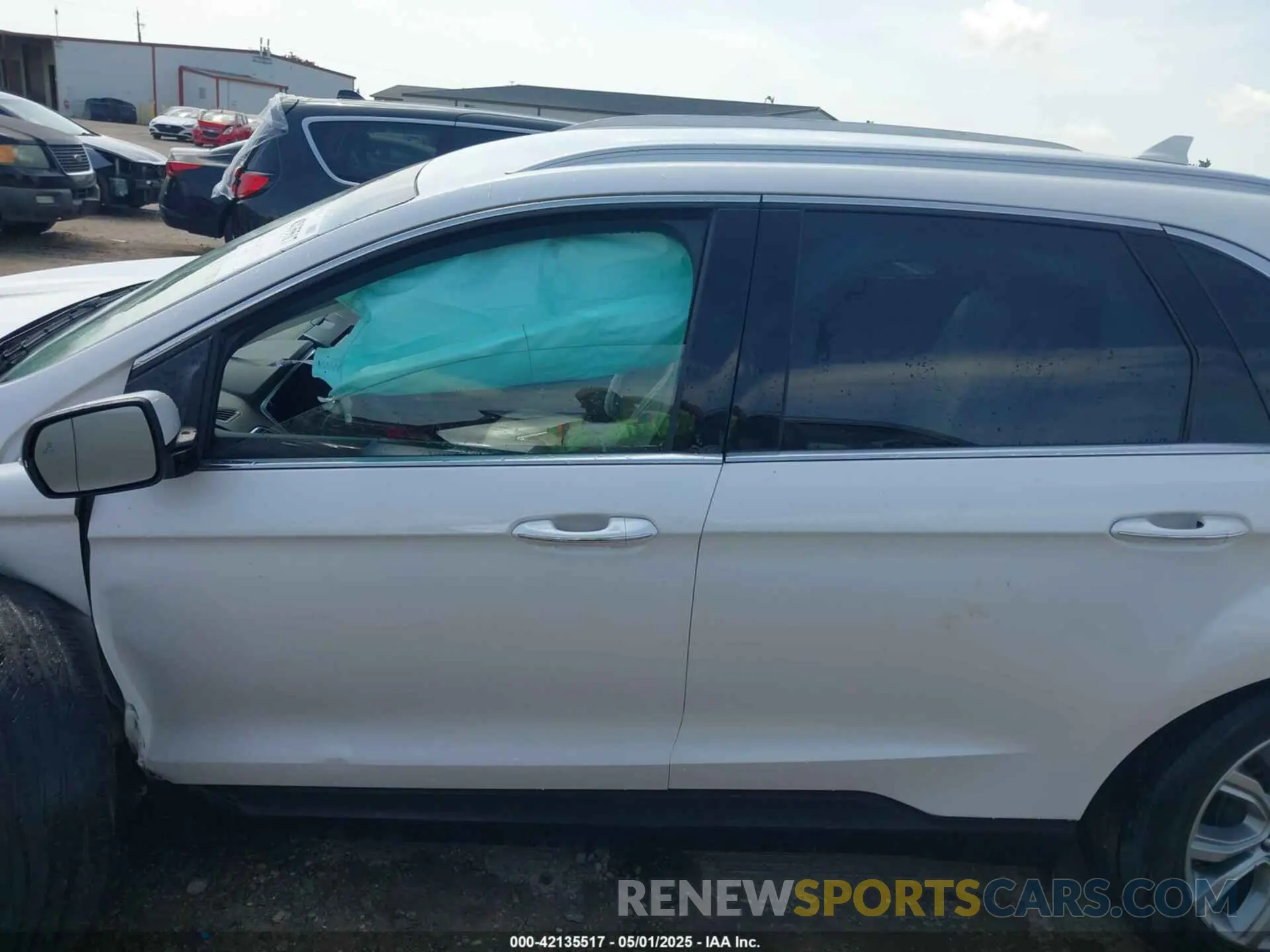 13 Photograph of a damaged car 2FMPK3K95KBB94639 FORD EDGE 2019