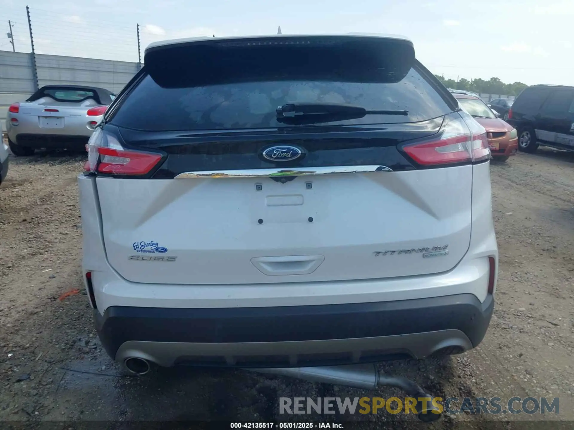 15 Photograph of a damaged car 2FMPK3K95KBB94639 FORD EDGE 2019