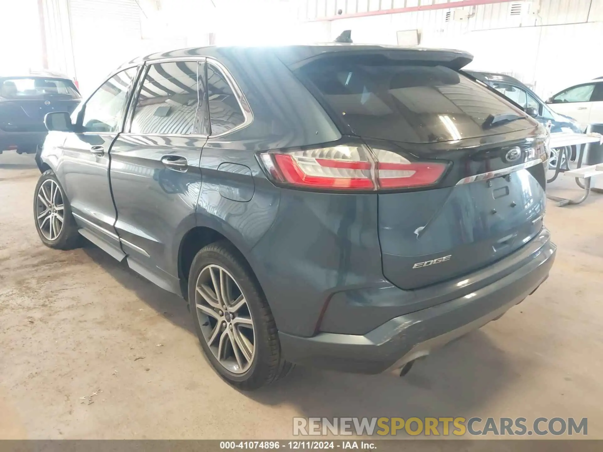 3 Photograph of a damaged car 2FMPK3K95KBB95919 FORD EDGE 2019