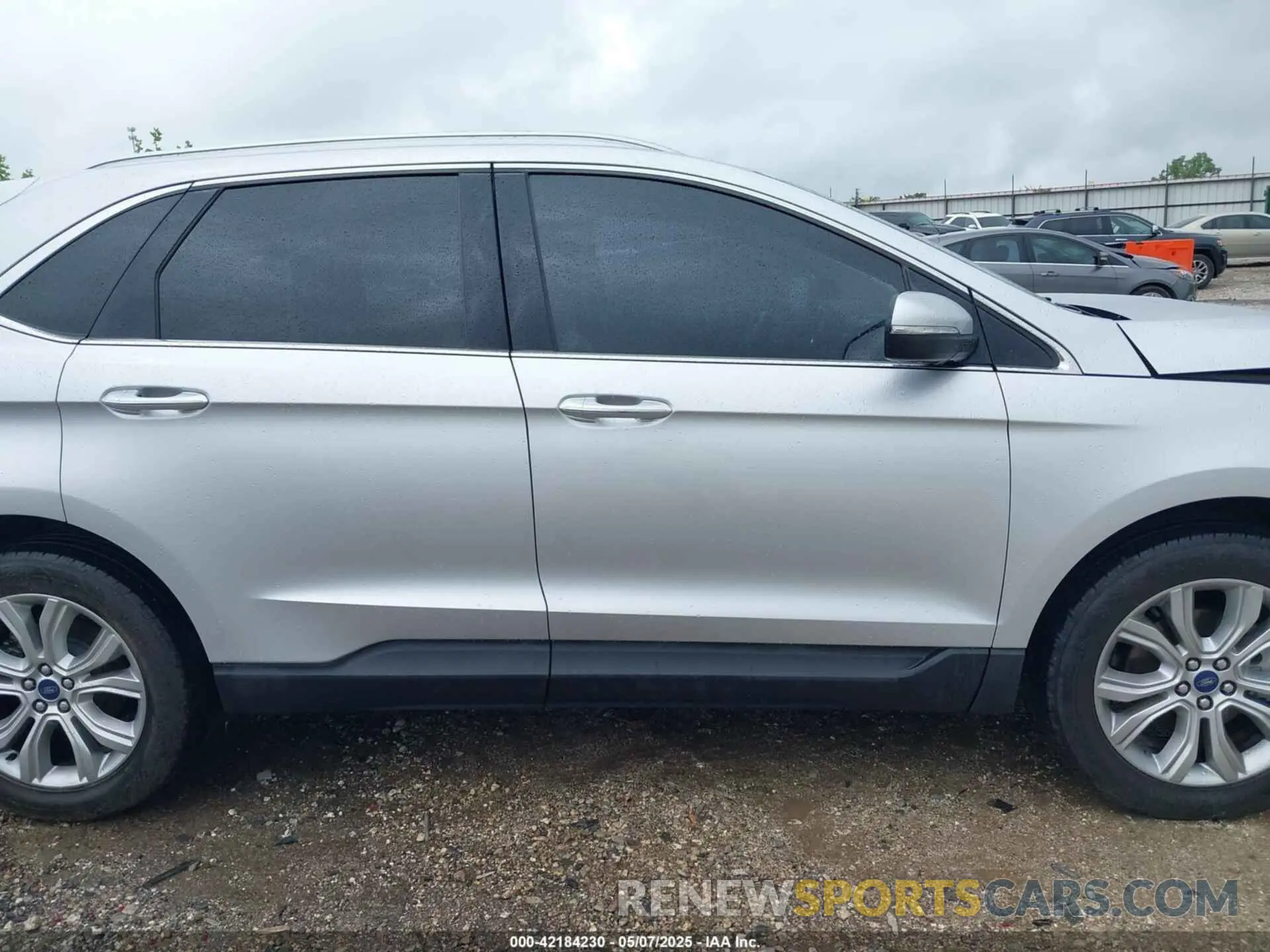13 Photograph of a damaged car 2FMPK3K95KBC37201 FORD EDGE 2019