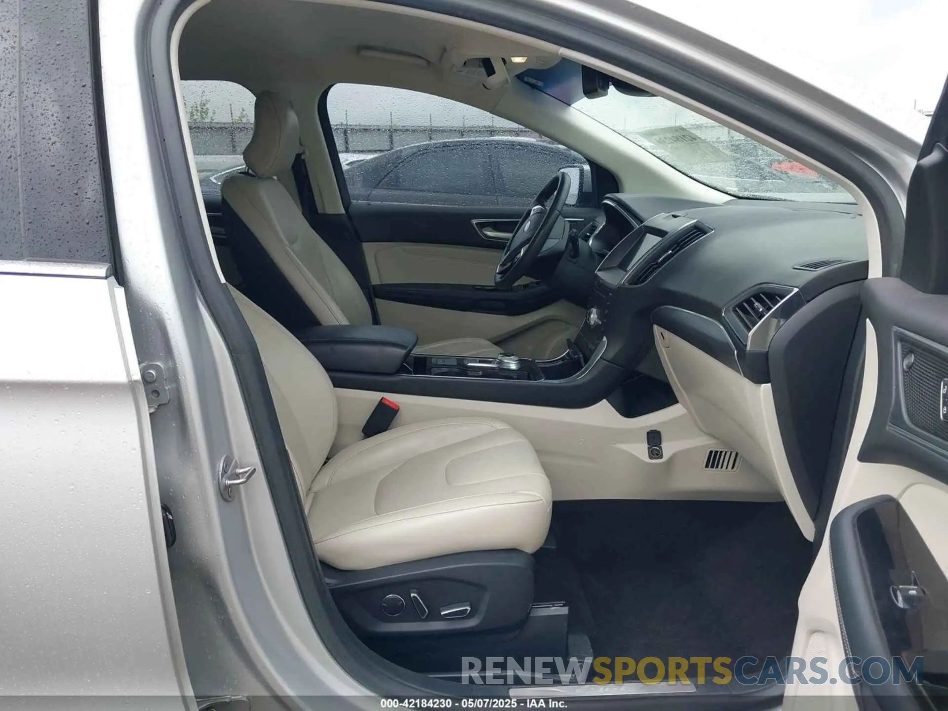 5 Photograph of a damaged car 2FMPK3K95KBC37201 FORD EDGE 2019
