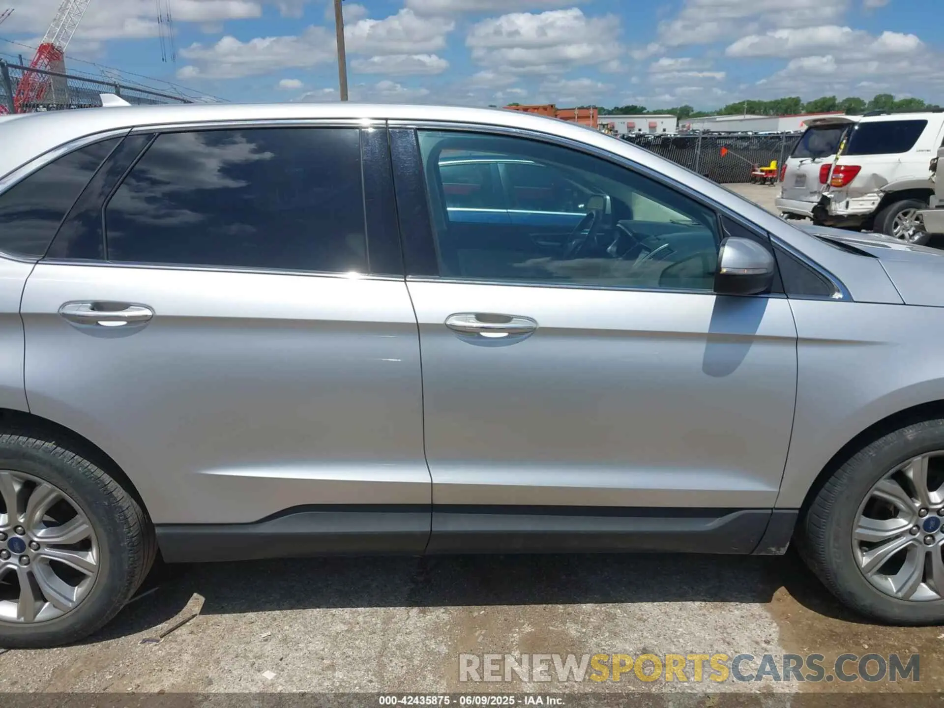 13 Photograph of a damaged car 2FMPK3K96KBB54327 FORD EDGE 2019
