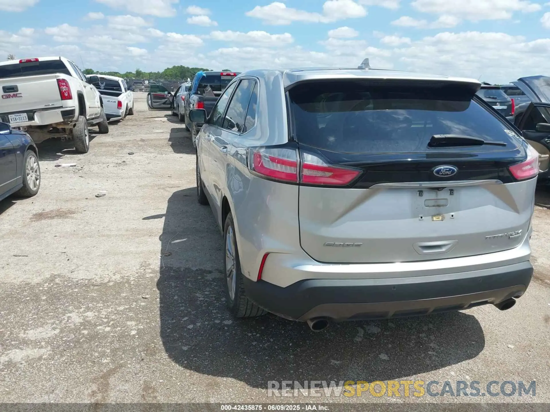 3 Photograph of a damaged car 2FMPK3K96KBB54327 FORD EDGE 2019