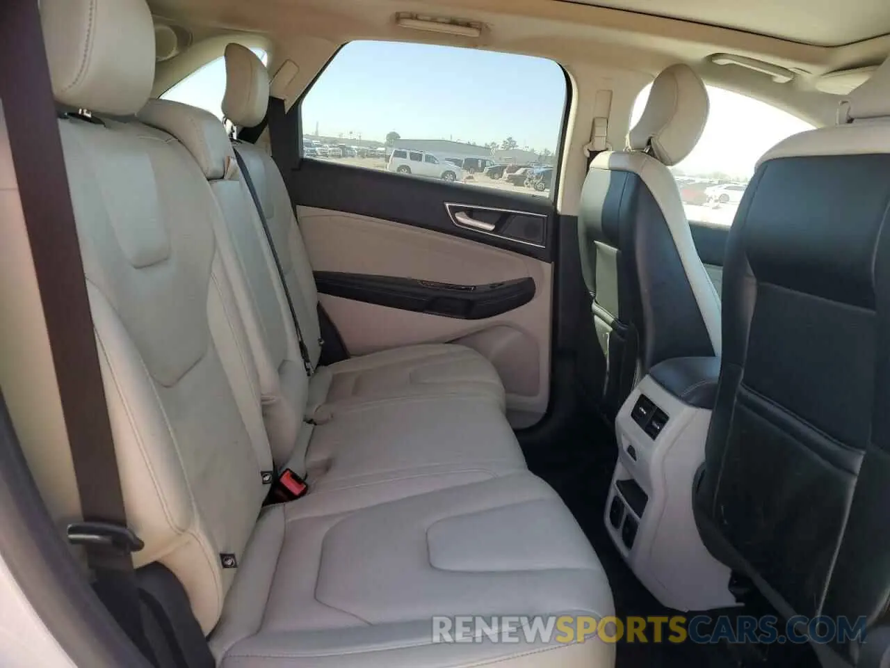 11 Photograph of a damaged car 2FMPK3K97KBB46219 FORD EDGE 2019