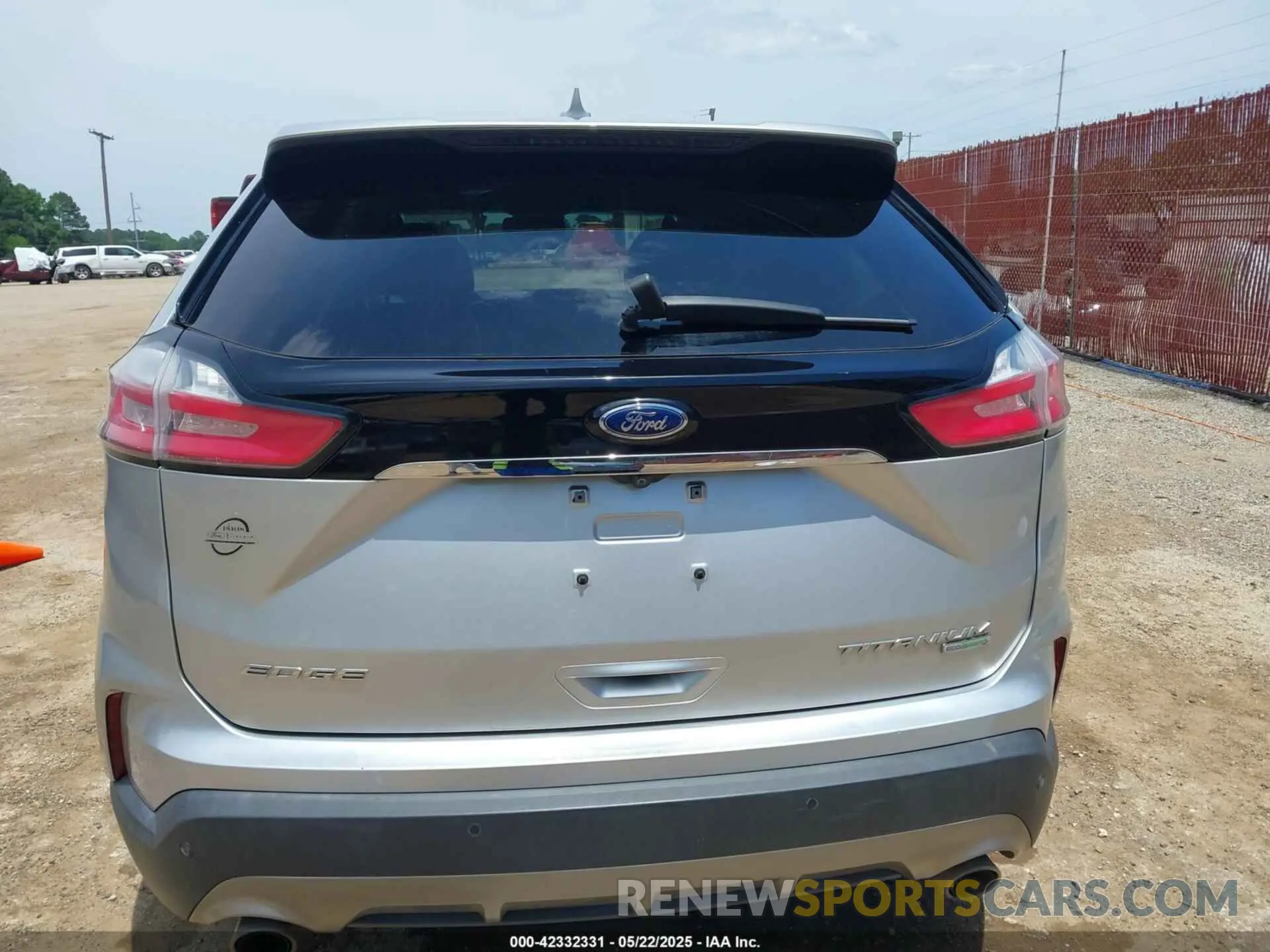 16 Photograph of a damaged car 2FMPK3K97KBB55468 FORD EDGE 2019