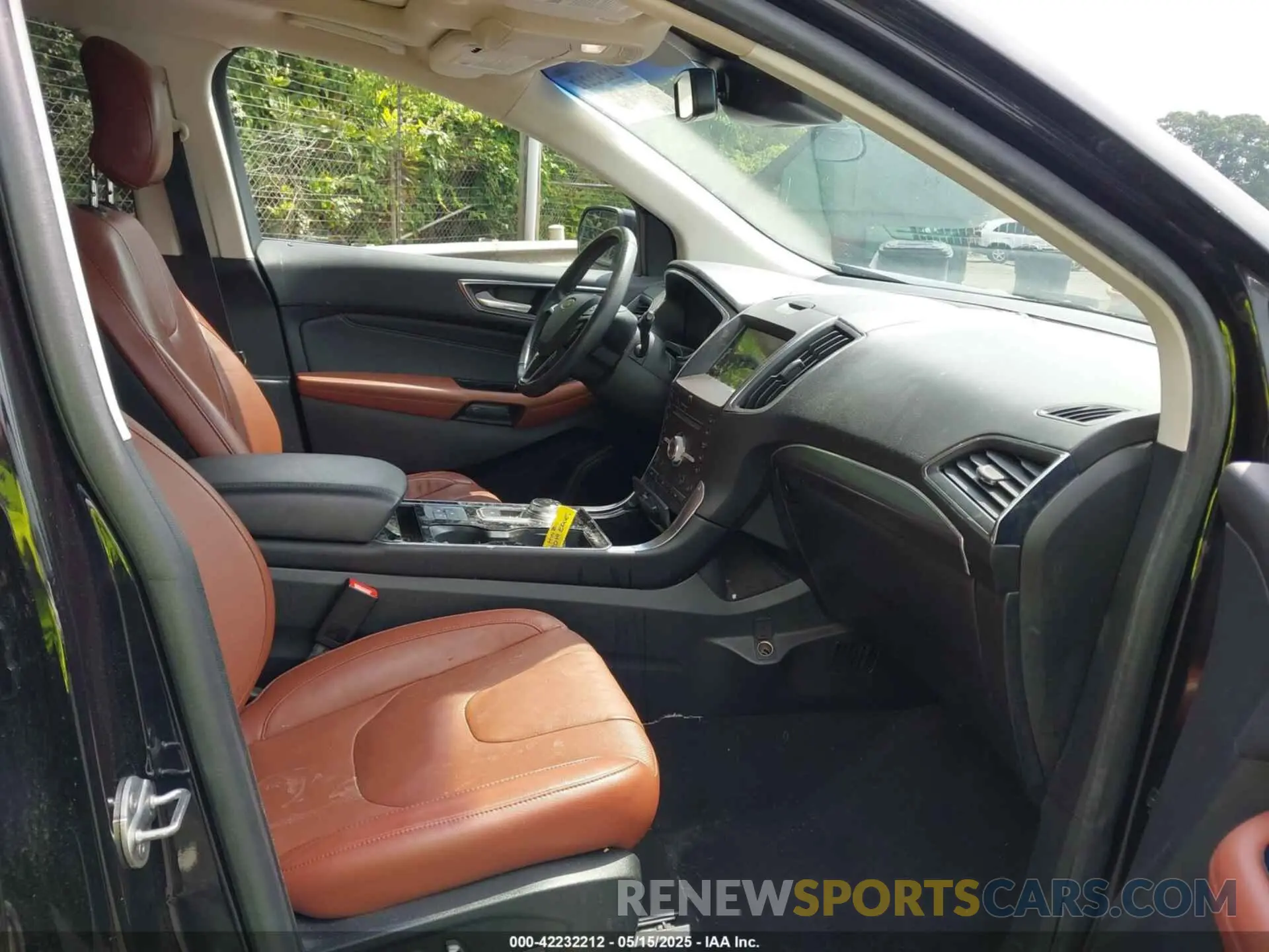 5 Photograph of a damaged car 2FMPK3K97KBC02157 FORD EDGE 2019