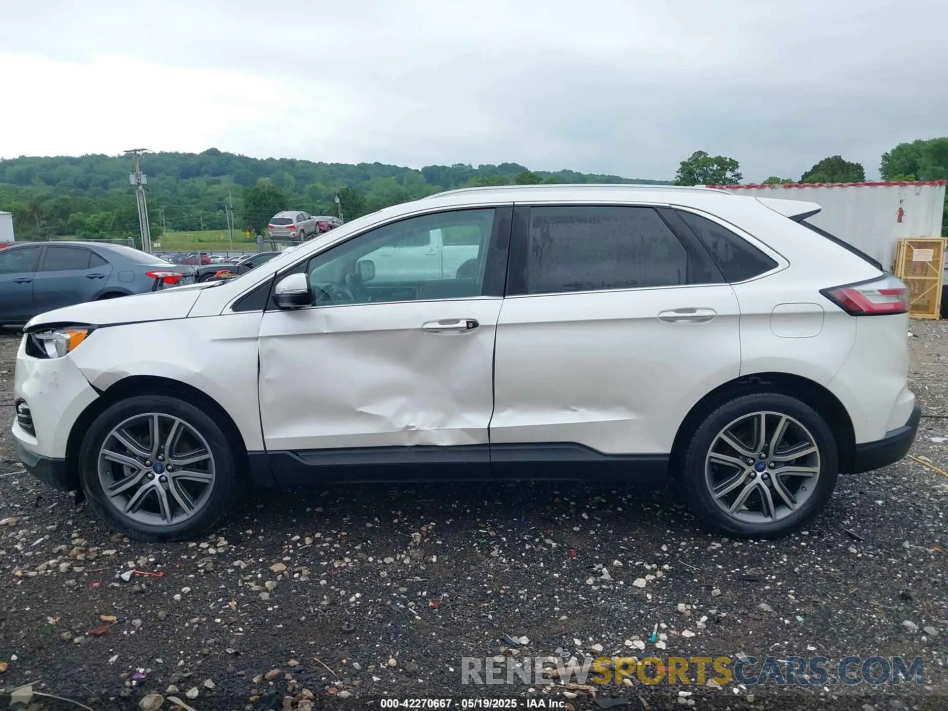 14 Photograph of a damaged car 2FMPK3K98KBB92173 FORD EDGE 2019