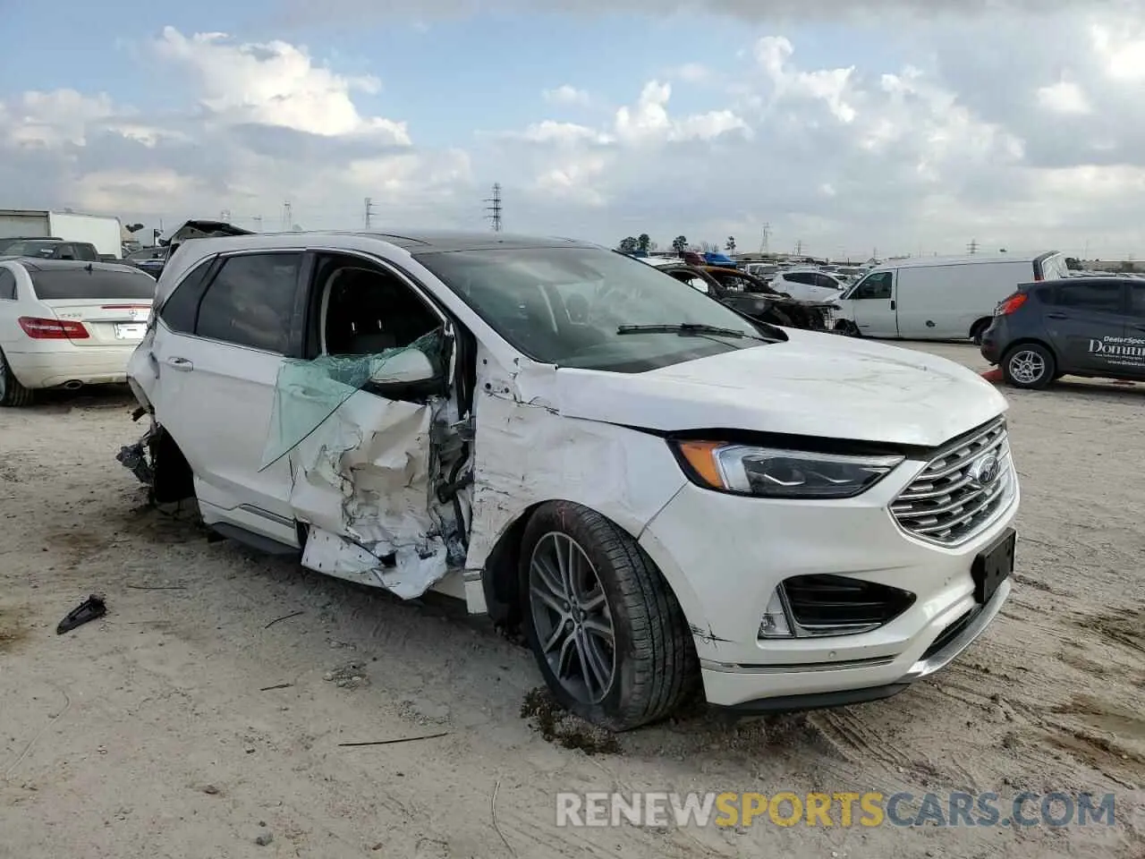4 Photograph of a damaged car 2FMPK3K98KBC00899 FORD EDGE 2019