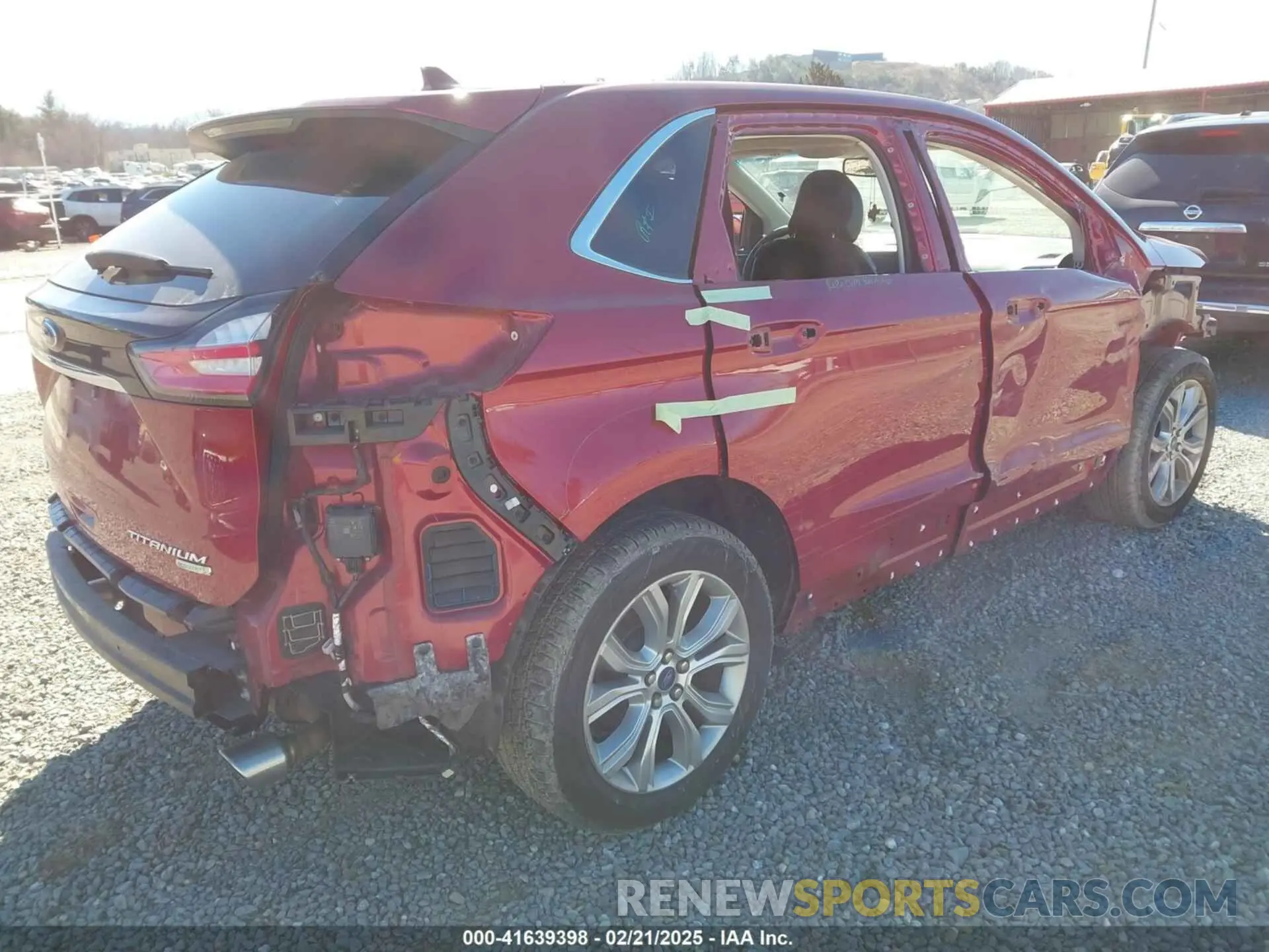 4 Photograph of a damaged car 2FMPK3K99KBB34346 FORD EDGE 2019