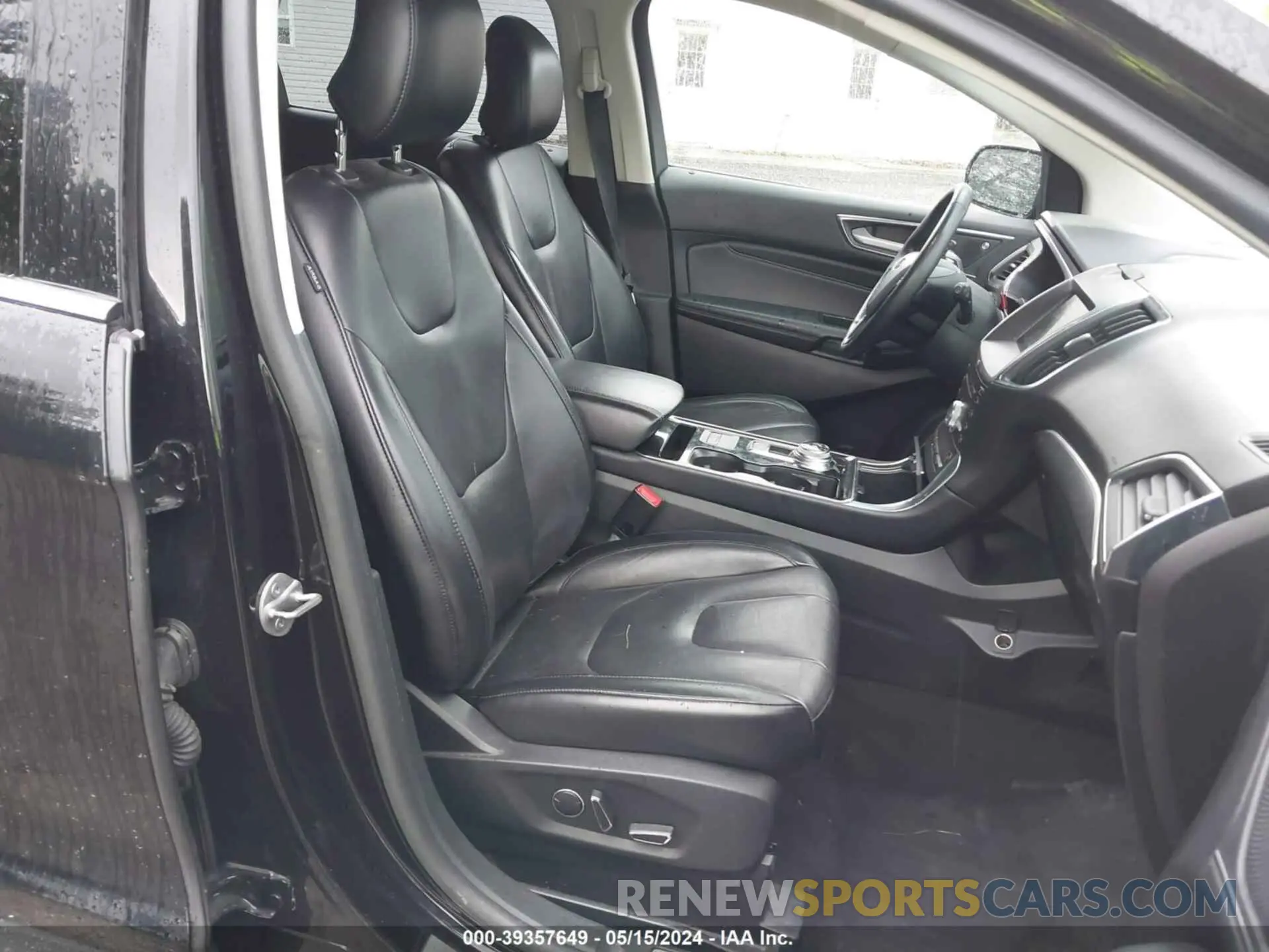 5 Photograph of a damaged car 2FMPK3K99KBB56427 FORD EDGE 2019