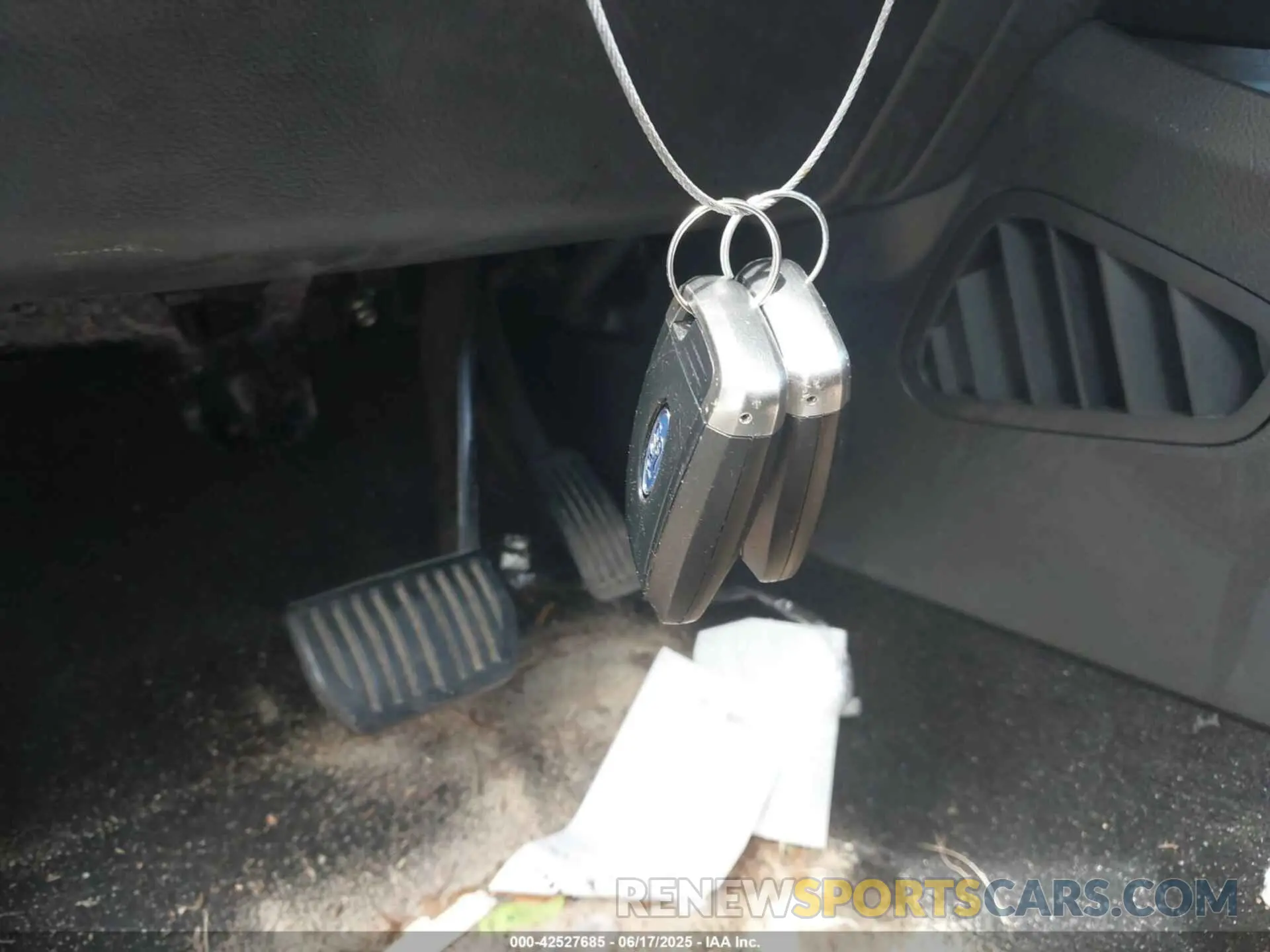 11 Photograph of a damaged car 2FMPK3K99KBB81408 FORD EDGE 2019