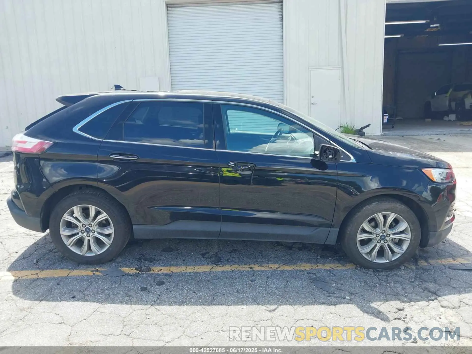 13 Photograph of a damaged car 2FMPK3K99KBB81408 FORD EDGE 2019