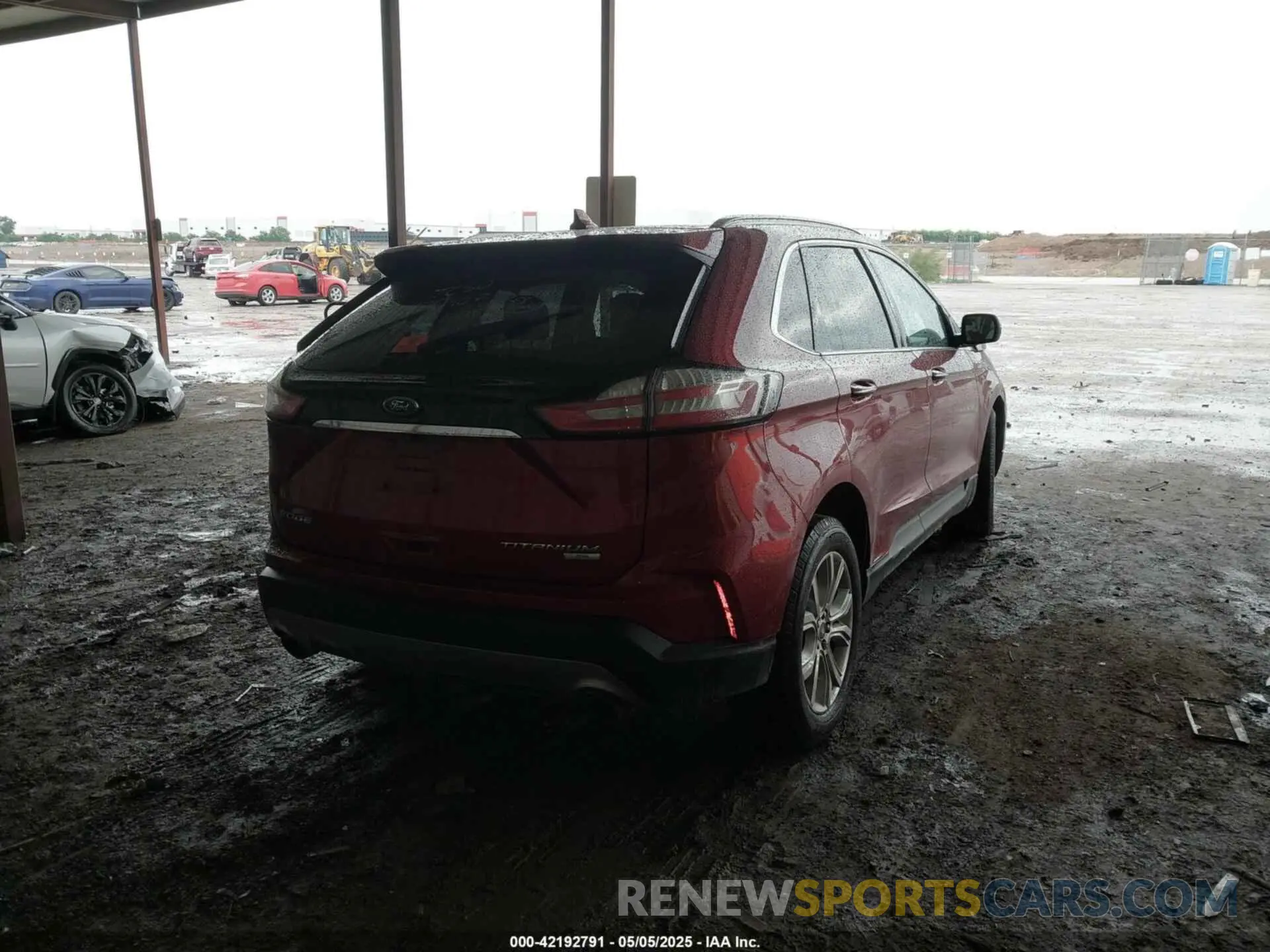 4 Photograph of a damaged car 2FMPK3K9XKBB38731 FORD EDGE 2019