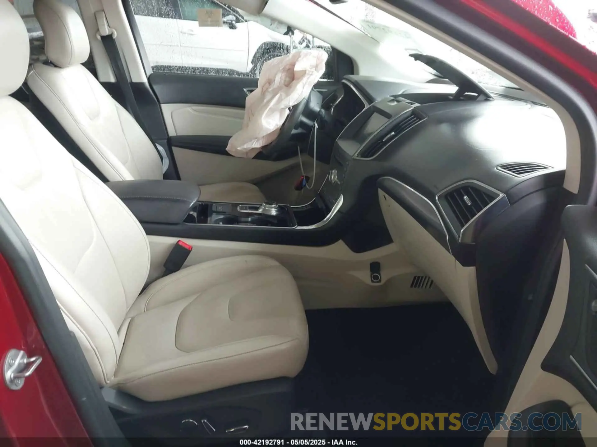 5 Photograph of a damaged car 2FMPK3K9XKBB38731 FORD EDGE 2019