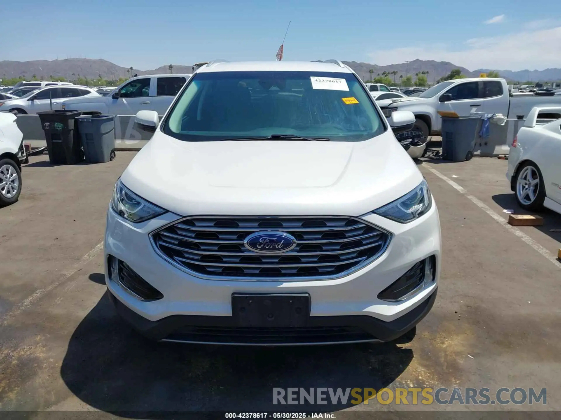 13 Photograph of a damaged car 2FMPK3K9XKBB38860 FORD EDGE 2019