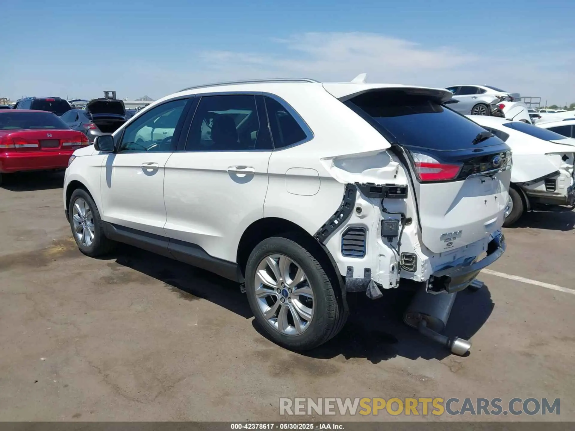 3 Photograph of a damaged car 2FMPK3K9XKBB38860 FORD EDGE 2019