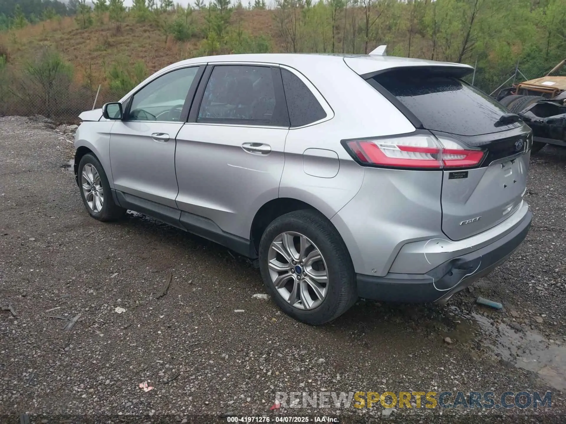 3 Photograph of a damaged car 2FMPK3K9XKBB70482 FORD EDGE 2019
