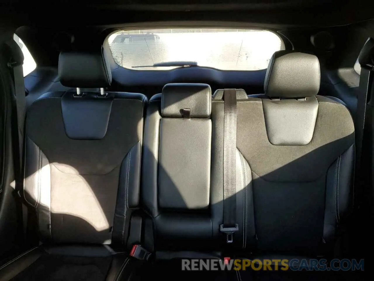 10 Photograph of a damaged car 2FMPK4AP1KBC19025 FORD EDGE 2019