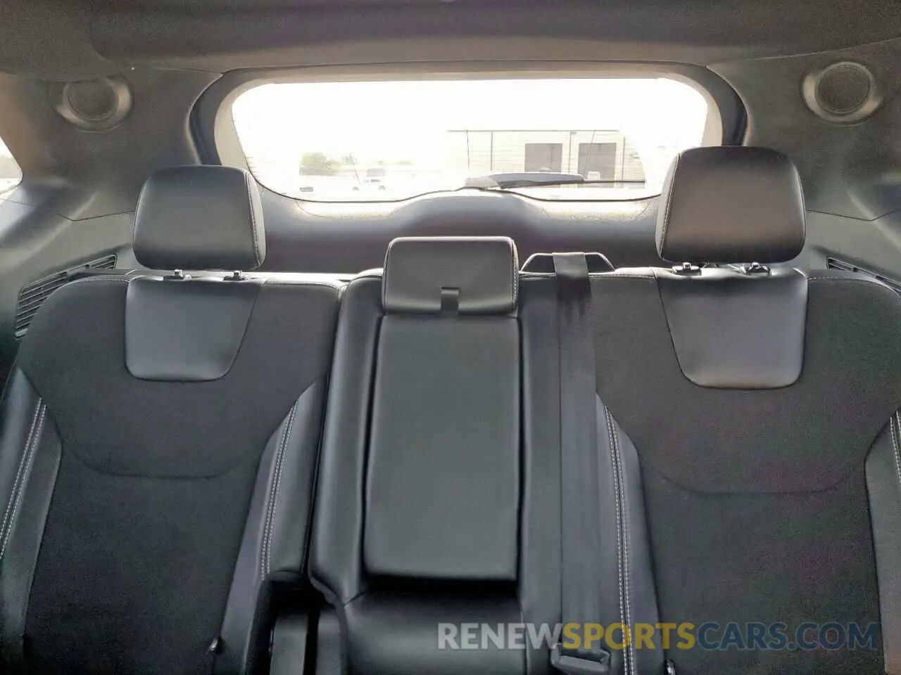 10 Photograph of a damaged car 2FMPK4AP5KBB41493 FORD EDGE 2019