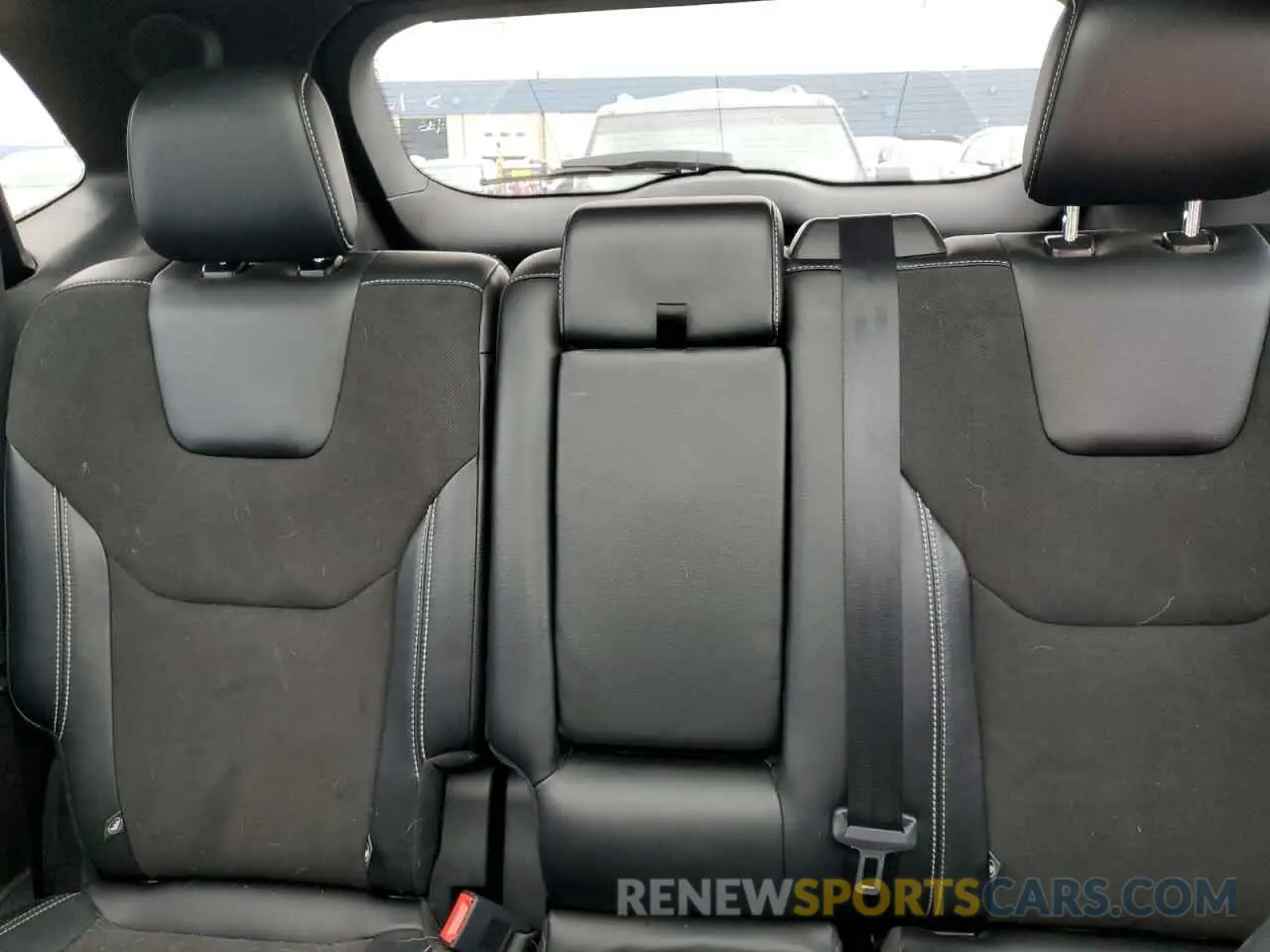 10 Photograph of a damaged car 2FMPK4AP5KBC61231 FORD EDGE 2019