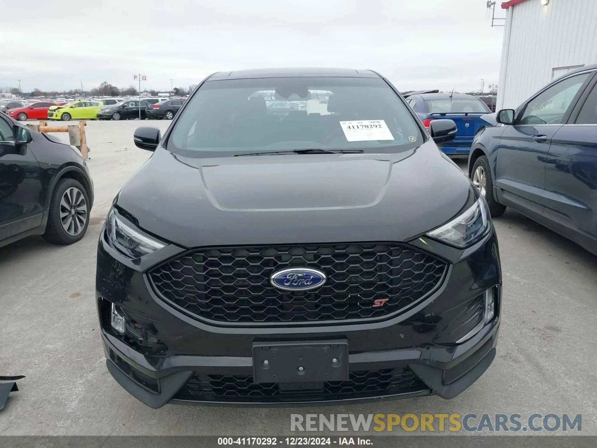 13 Photograph of a damaged car 2FMPK4AP6KBC20607 FORD EDGE 2019