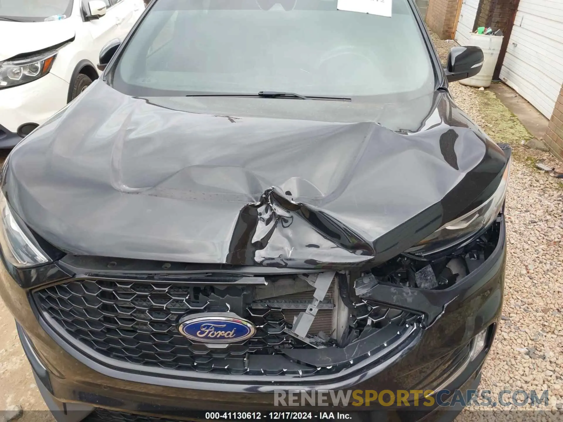 21 Photograph of a damaged car 2FMPK4AP6KBC31770 FORD EDGE 2019