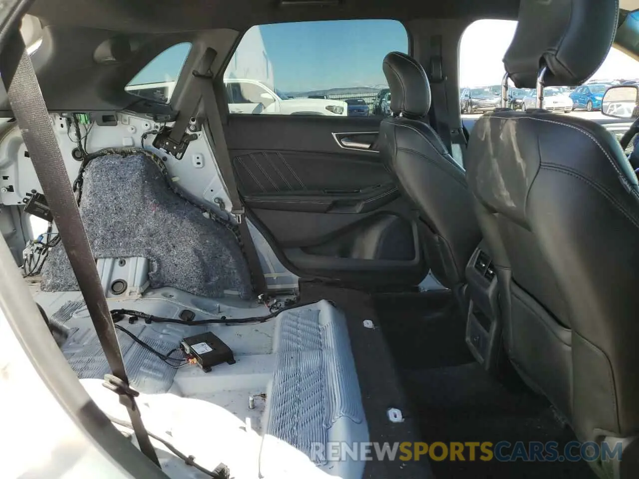 11 Photograph of a damaged car 2FMPK4AP6KBC75669 FORD EDGE 2019