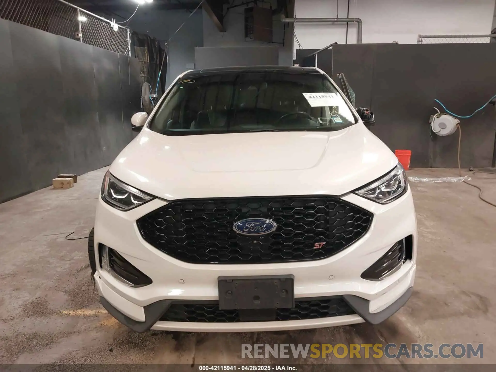 11 Photograph of a damaged car 2FMPK4AP7KBB84720 FORD EDGE 2019
