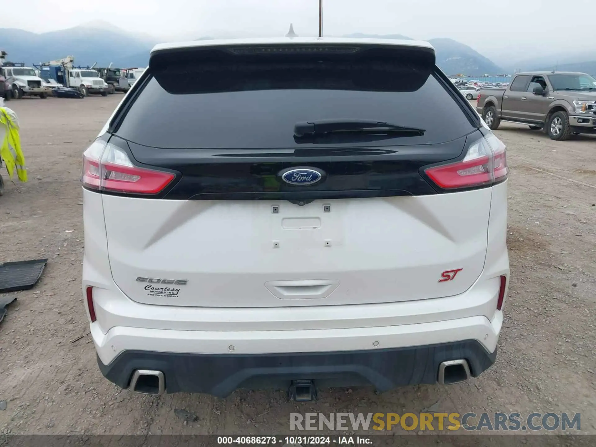 17 Photograph of a damaged car 2FMPK4AP7KBC16890 FORD EDGE 2019