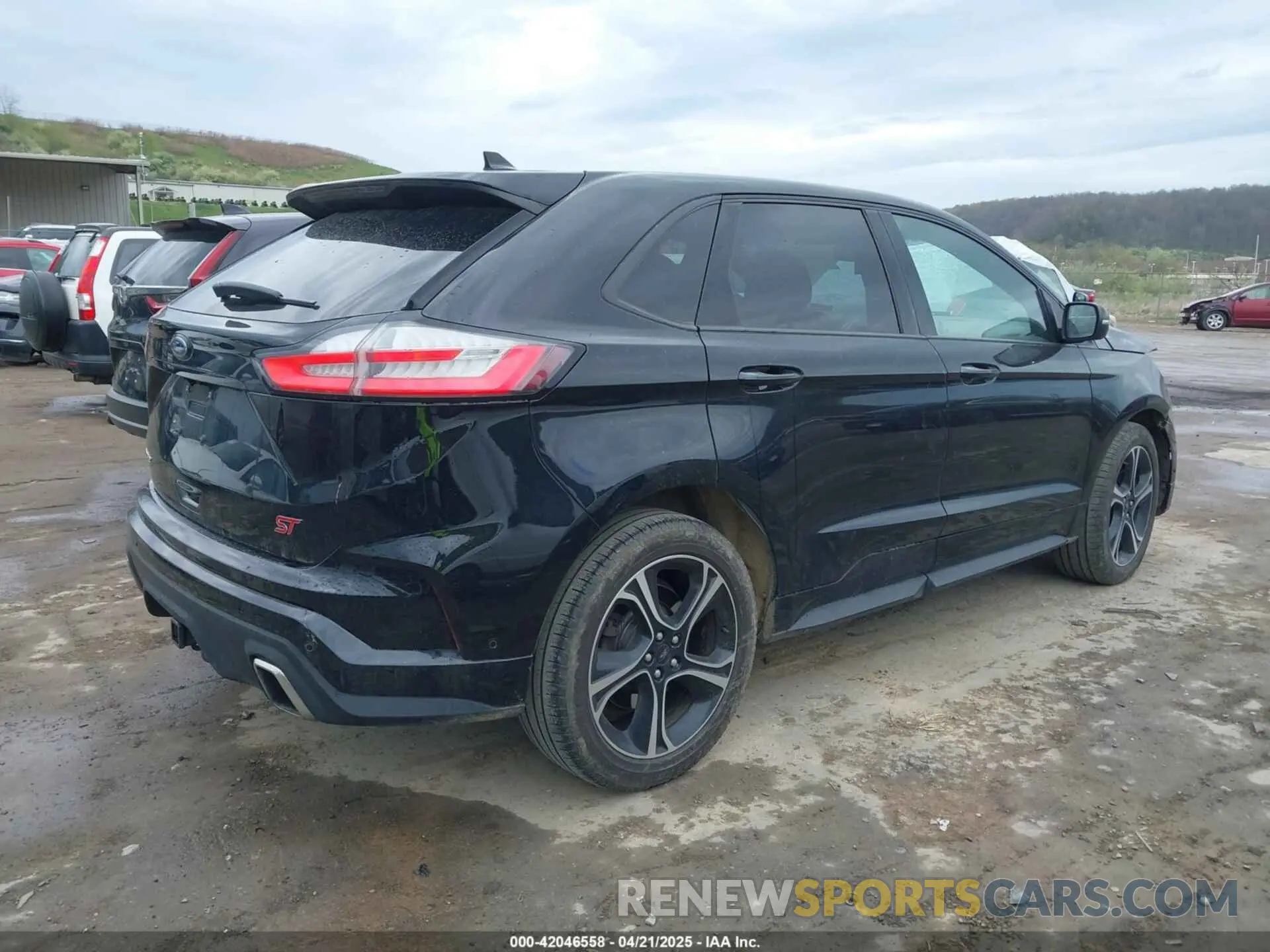 4 Photograph of a damaged car 2FMPK4AP8KBB02218 FORD EDGE 2019