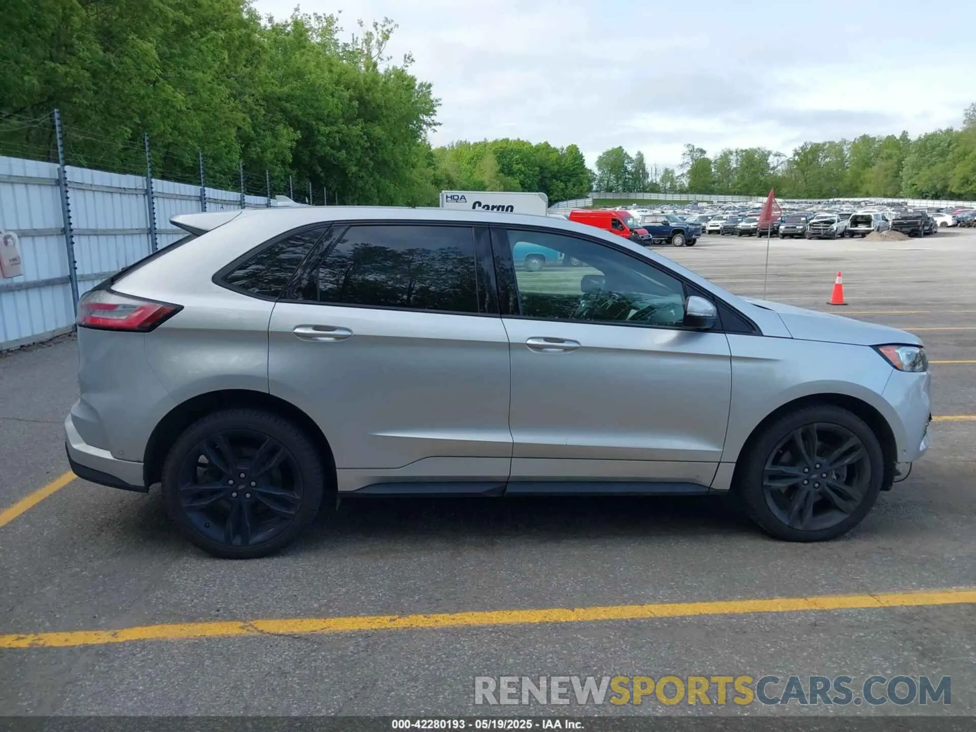 13 Photograph of a damaged car 2FMPK4AP8KBC75379 FORD EDGE 2019