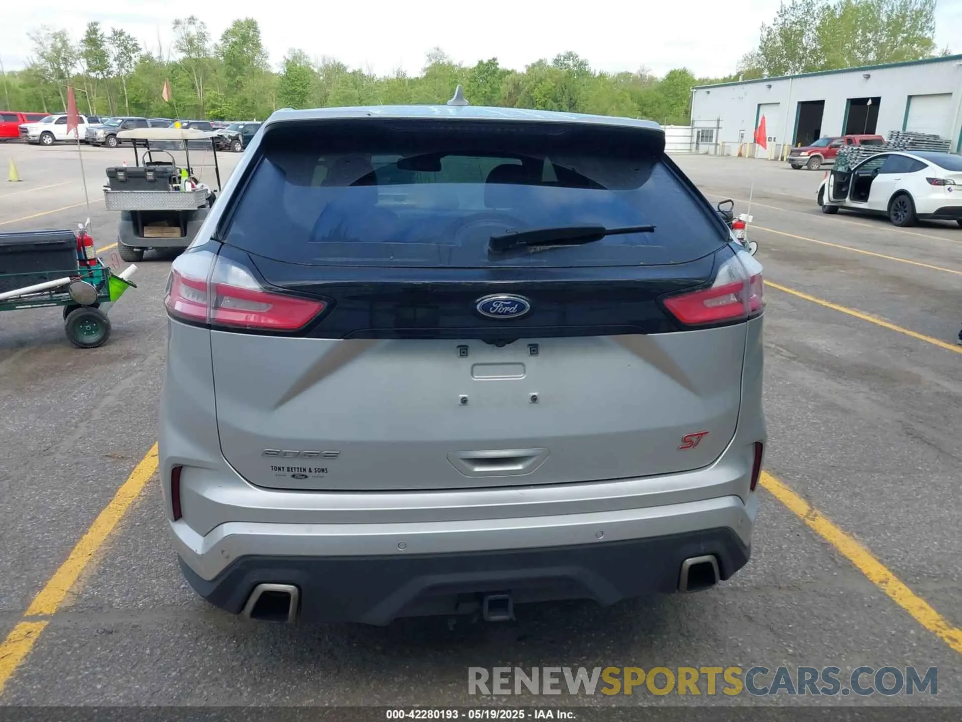 16 Photograph of a damaged car 2FMPK4AP8KBC75379 FORD EDGE 2019
