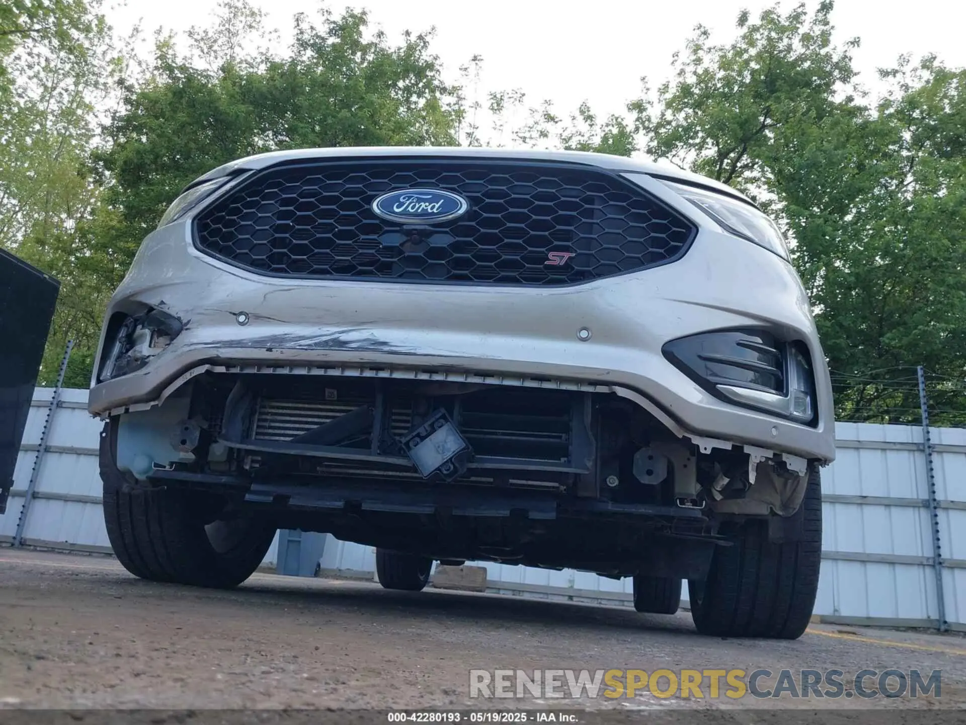 20 Photograph of a damaged car 2FMPK4AP8KBC75379 FORD EDGE 2019