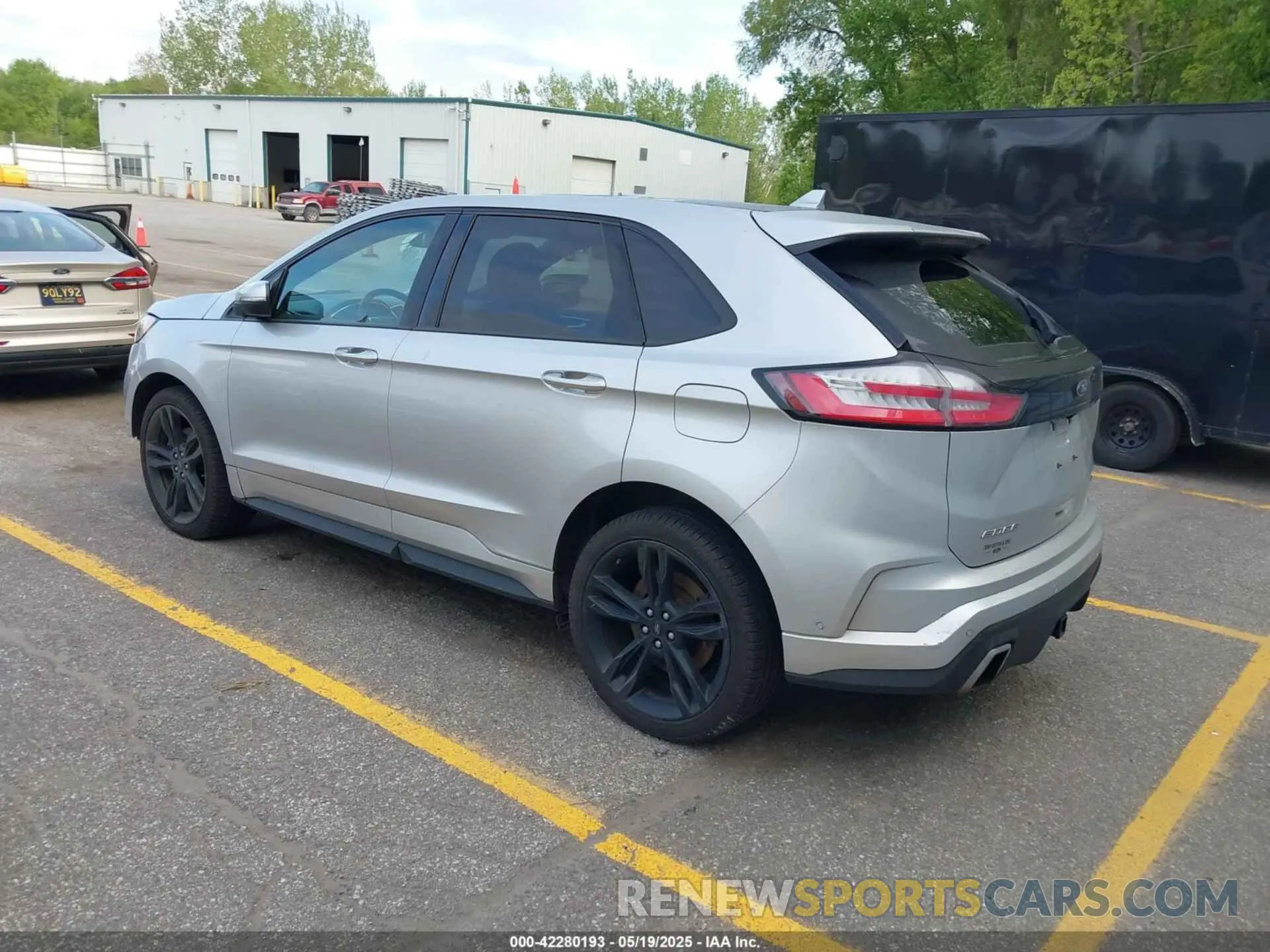 3 Photograph of a damaged car 2FMPK4AP8KBC75379 FORD EDGE 2019