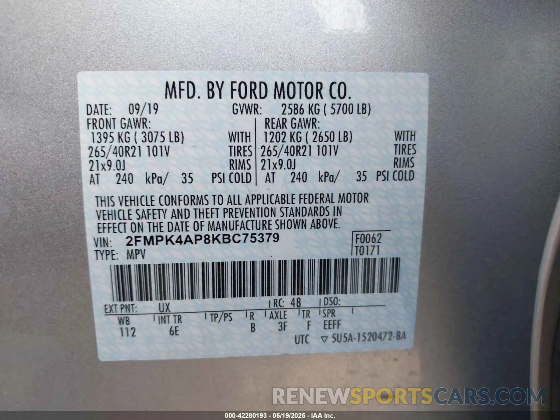 9 Photograph of a damaged car 2FMPK4AP8KBC75379 FORD EDGE 2019