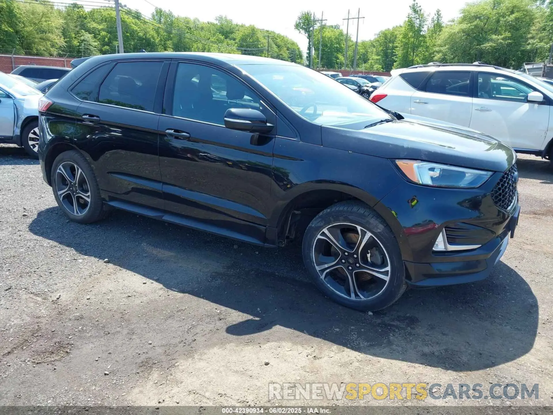 1 Photograph of a damaged car 2FMPK4AP9KBB84685 FORD EDGE 2019