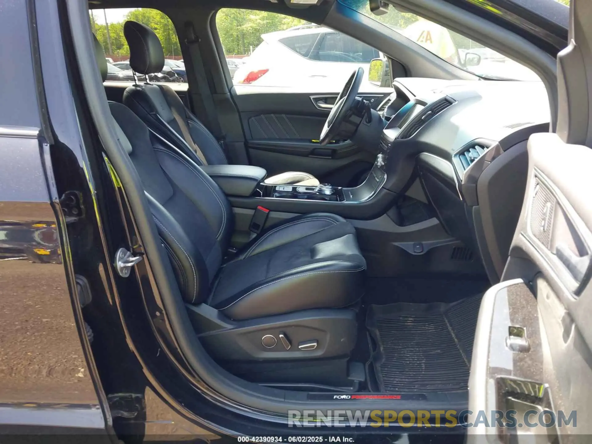 5 Photograph of a damaged car 2FMPK4AP9KBB84685 FORD EDGE 2019