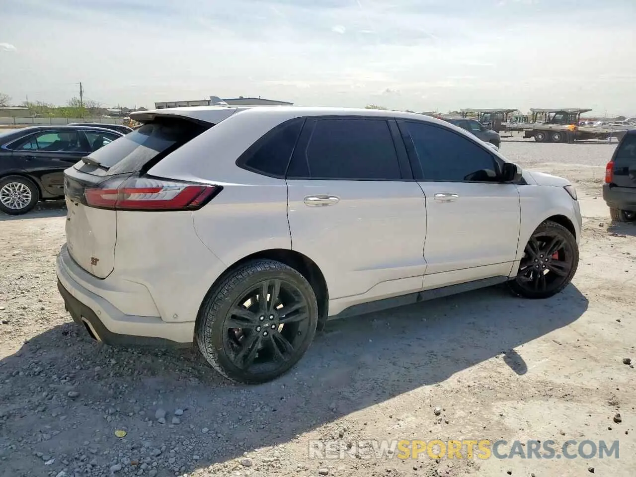 3 Photograph of a damaged car 2FMPK4AP9KBC10606 FORD EDGE 2019